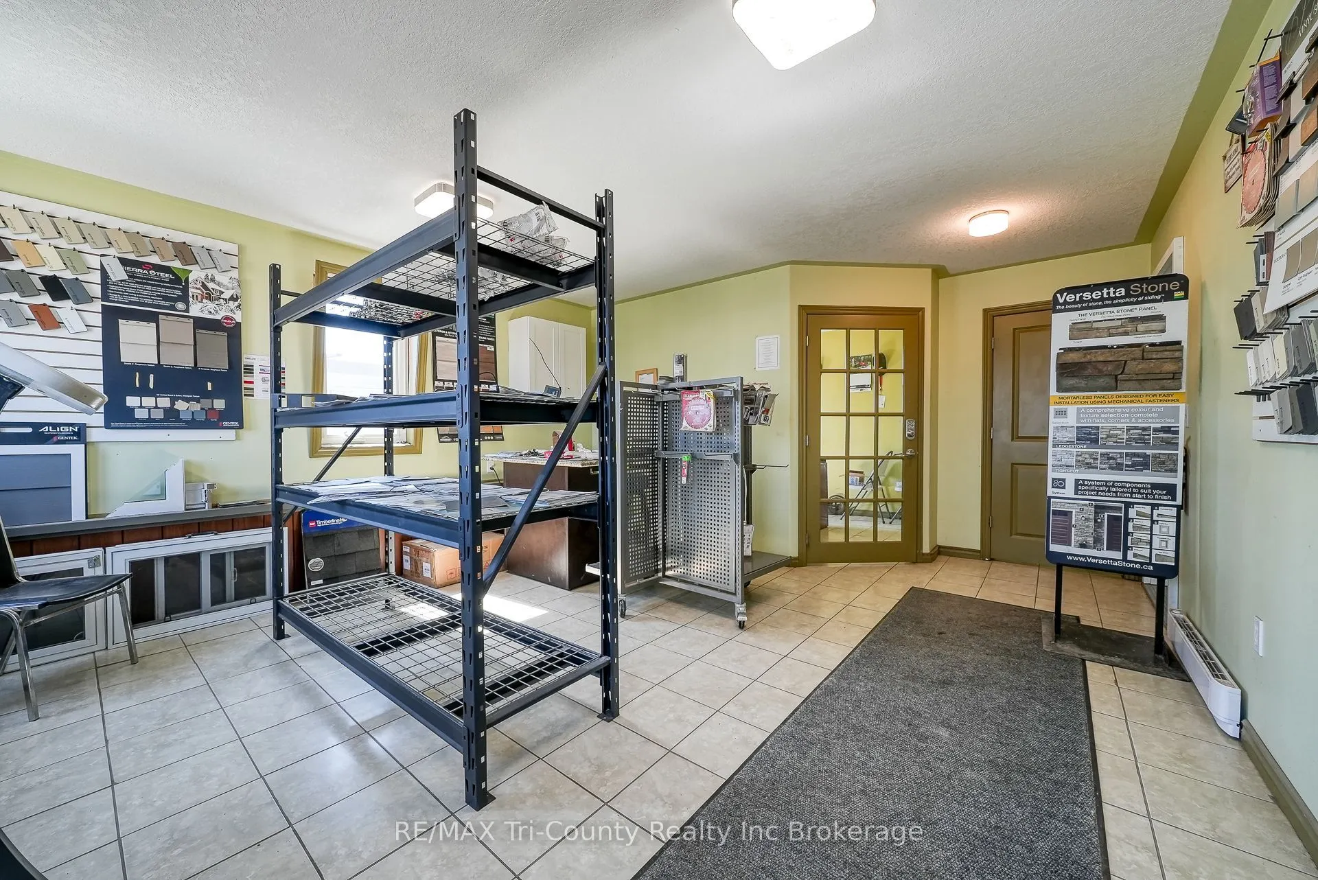 9693 Culloden Road
