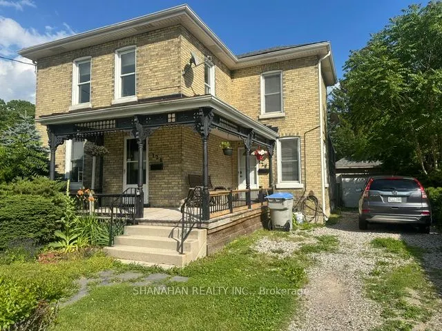 126 Metcalfe Street W #A&B