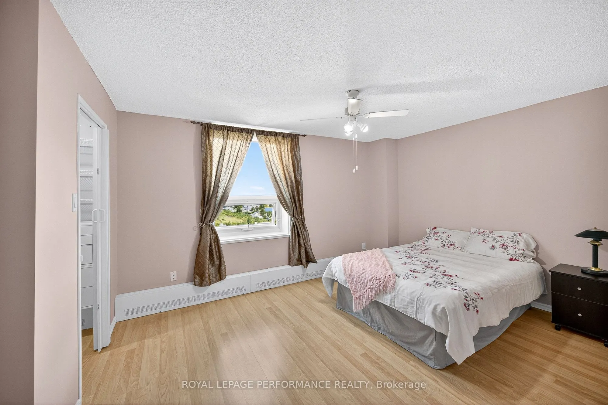 665 BATHGATE Drive, #1904