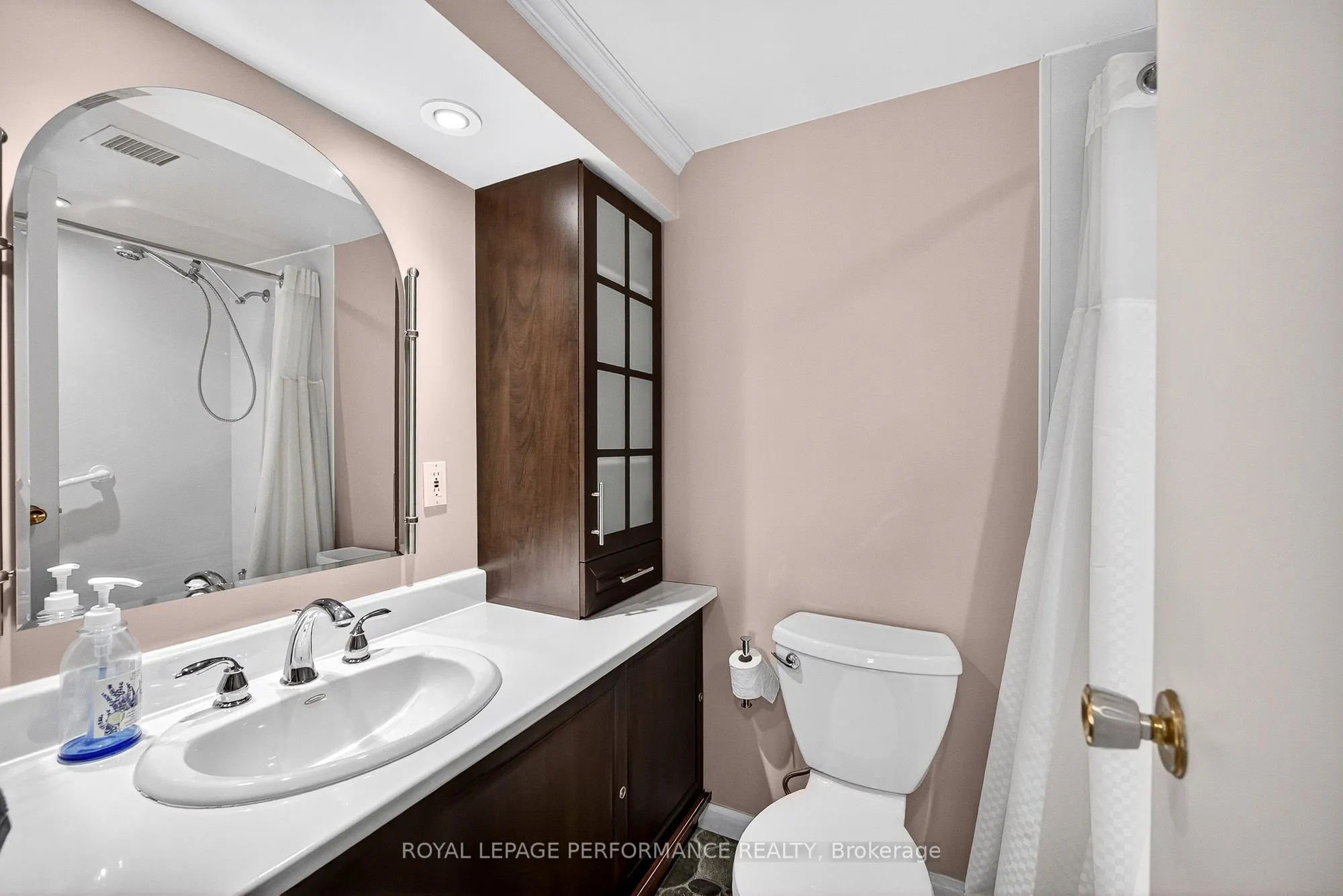 665 BATHGATE Drive, #1904
