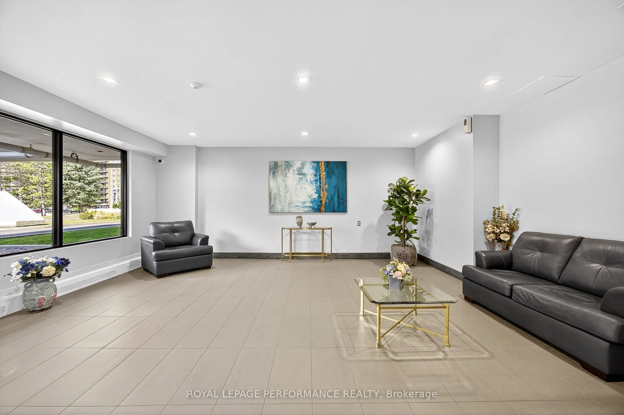 665 BATHGATE Drive, #1904