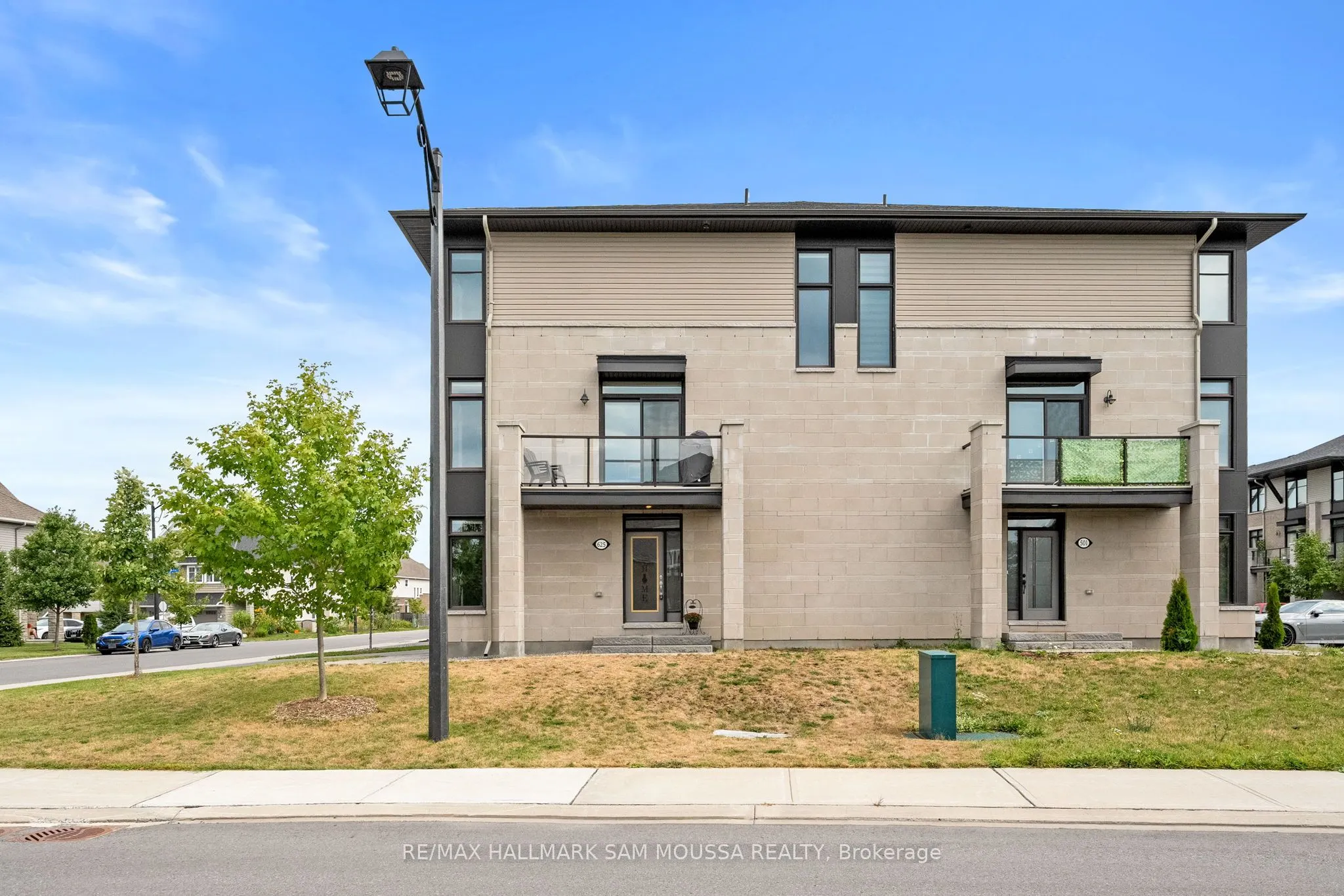625 Cartographe Street