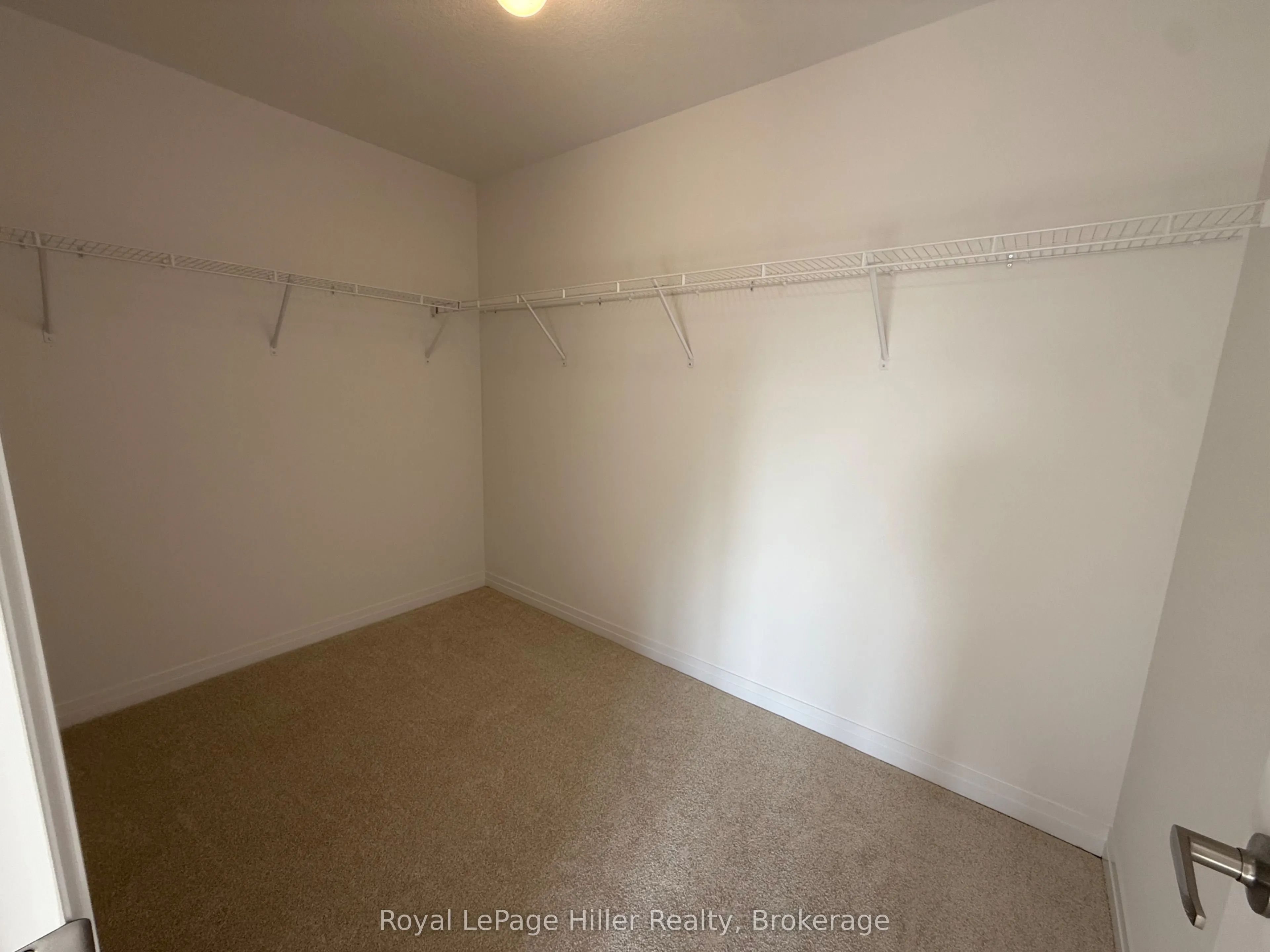6 Poett Avenue