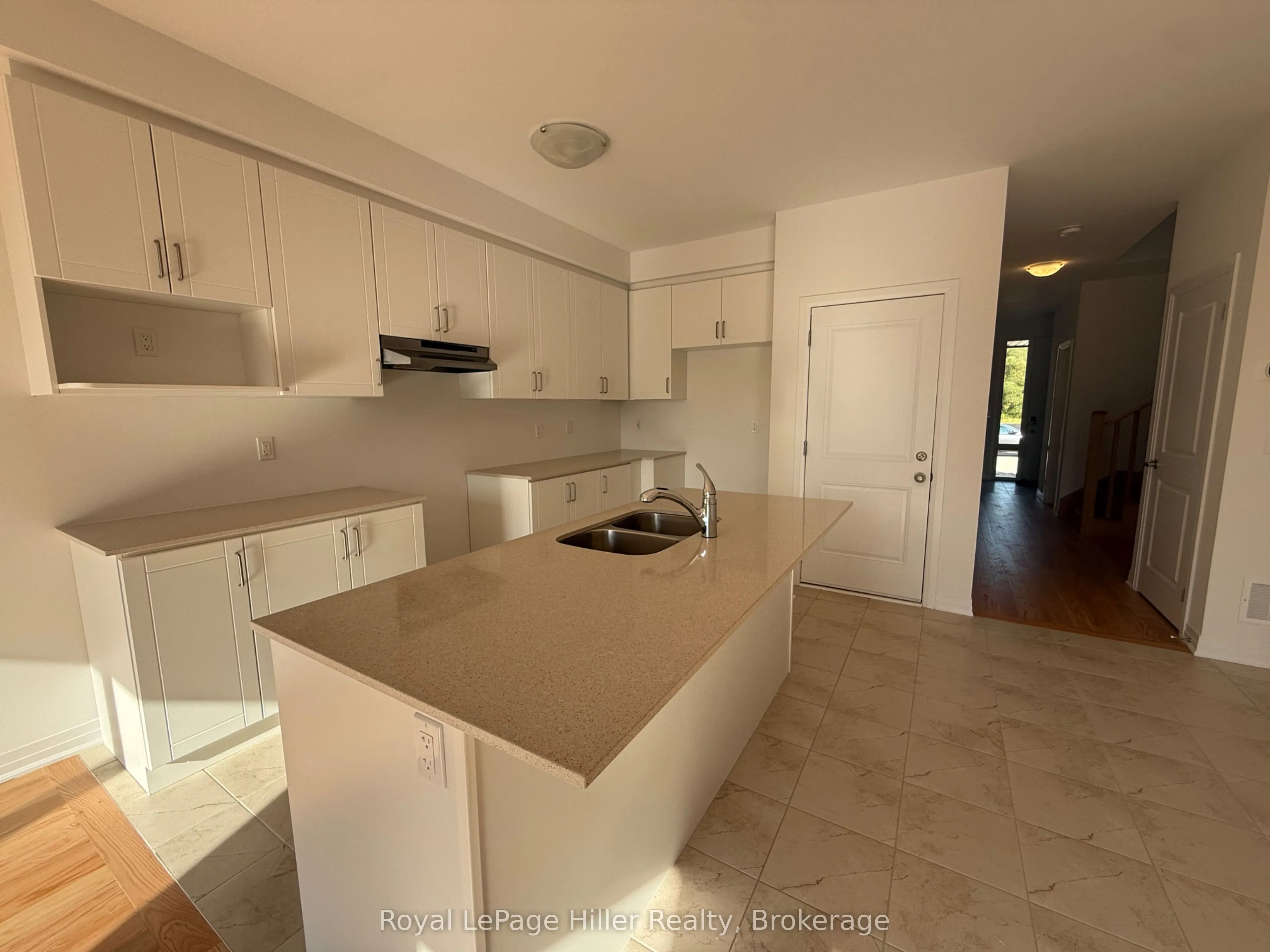 6 Poett Avenue