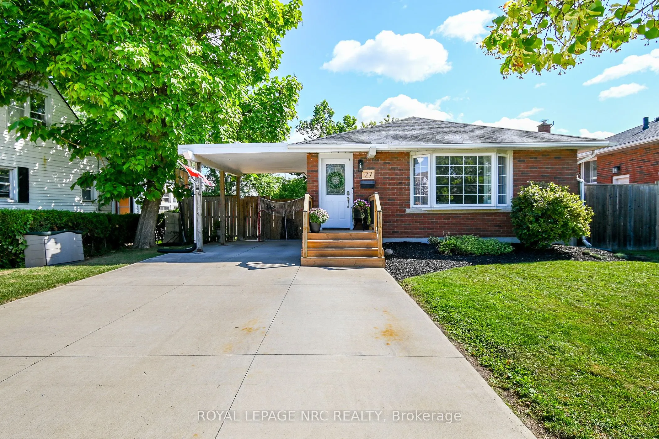 27 Blain Place