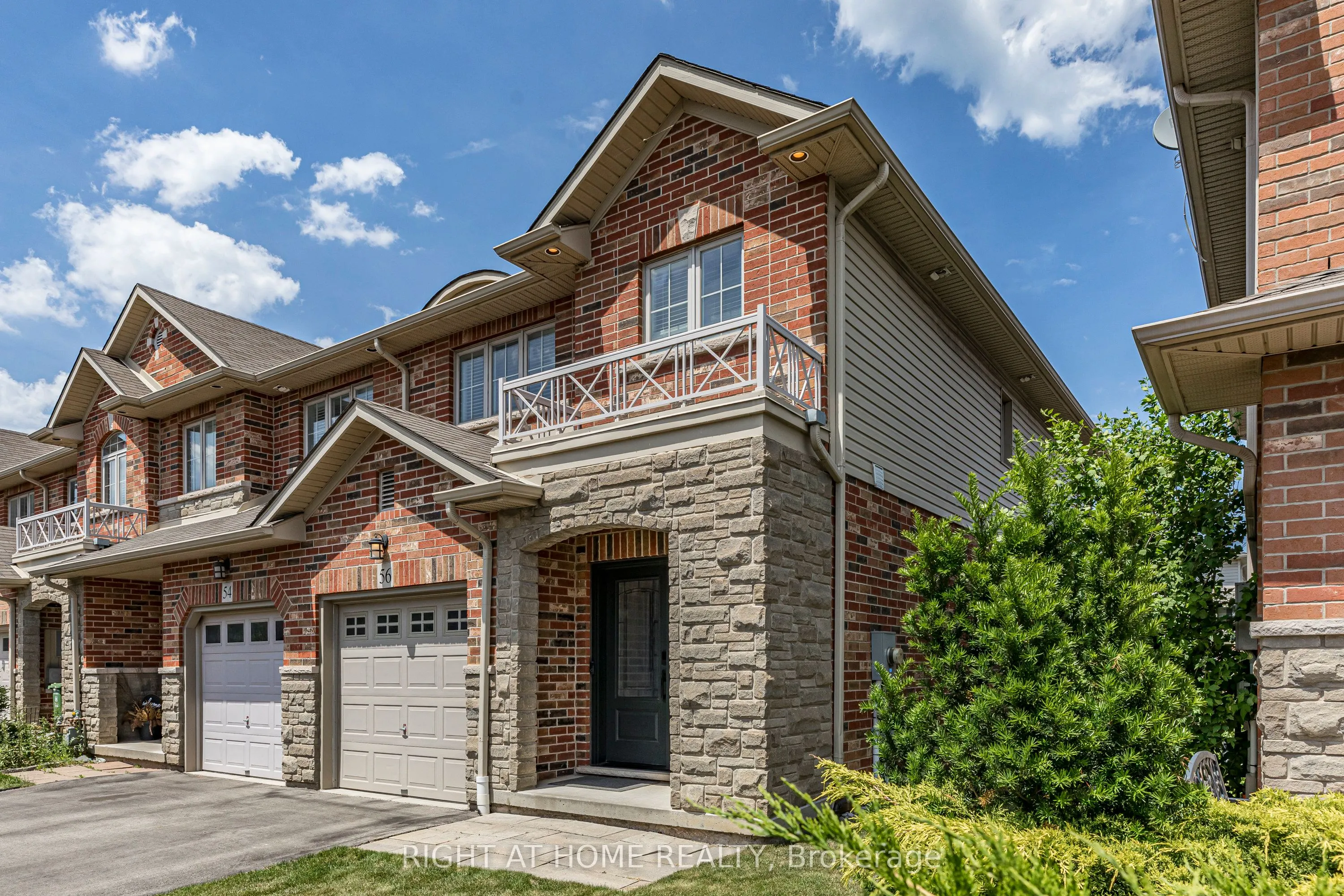 56 Marina Point Crescent