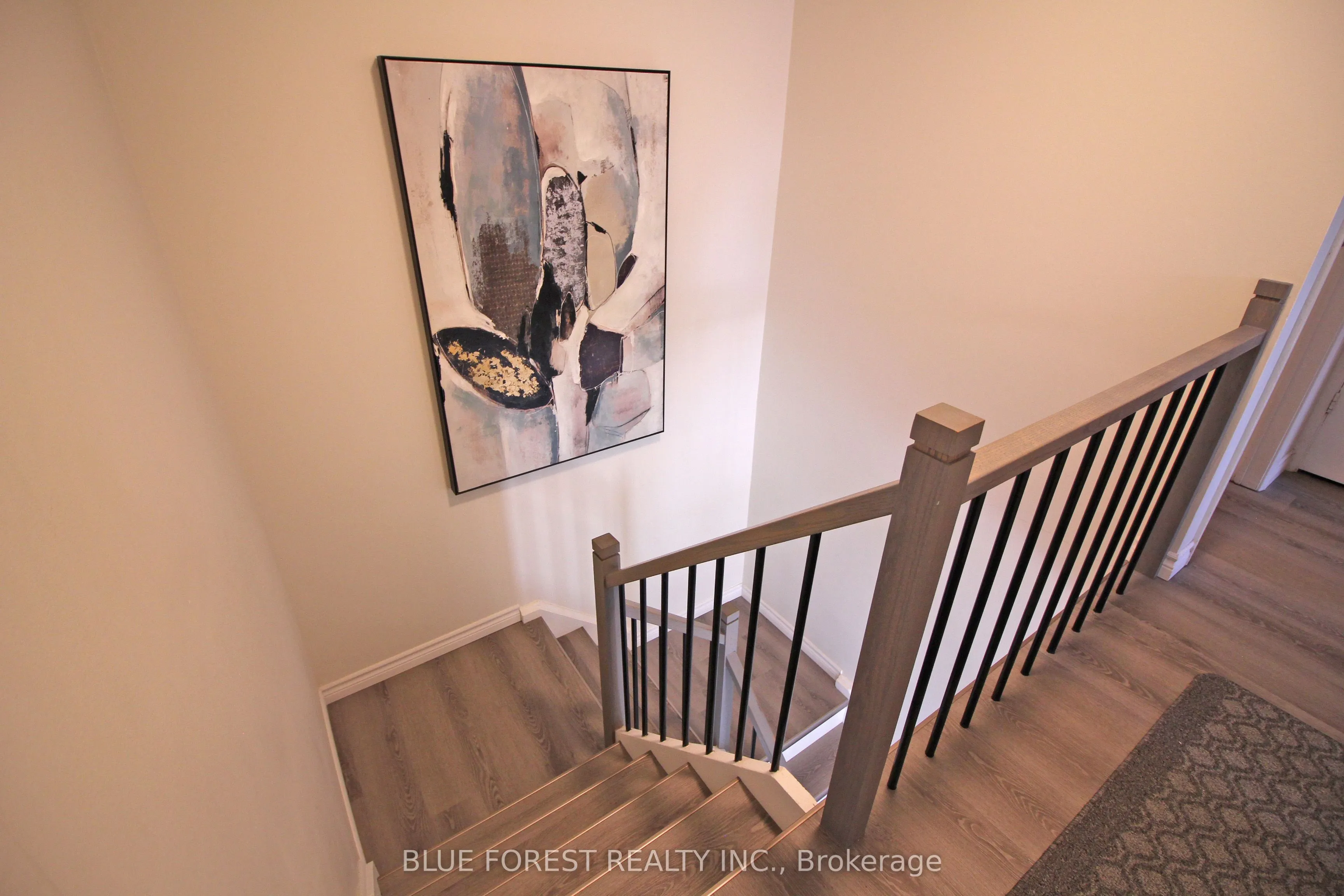 590 Millbank Drive, #8