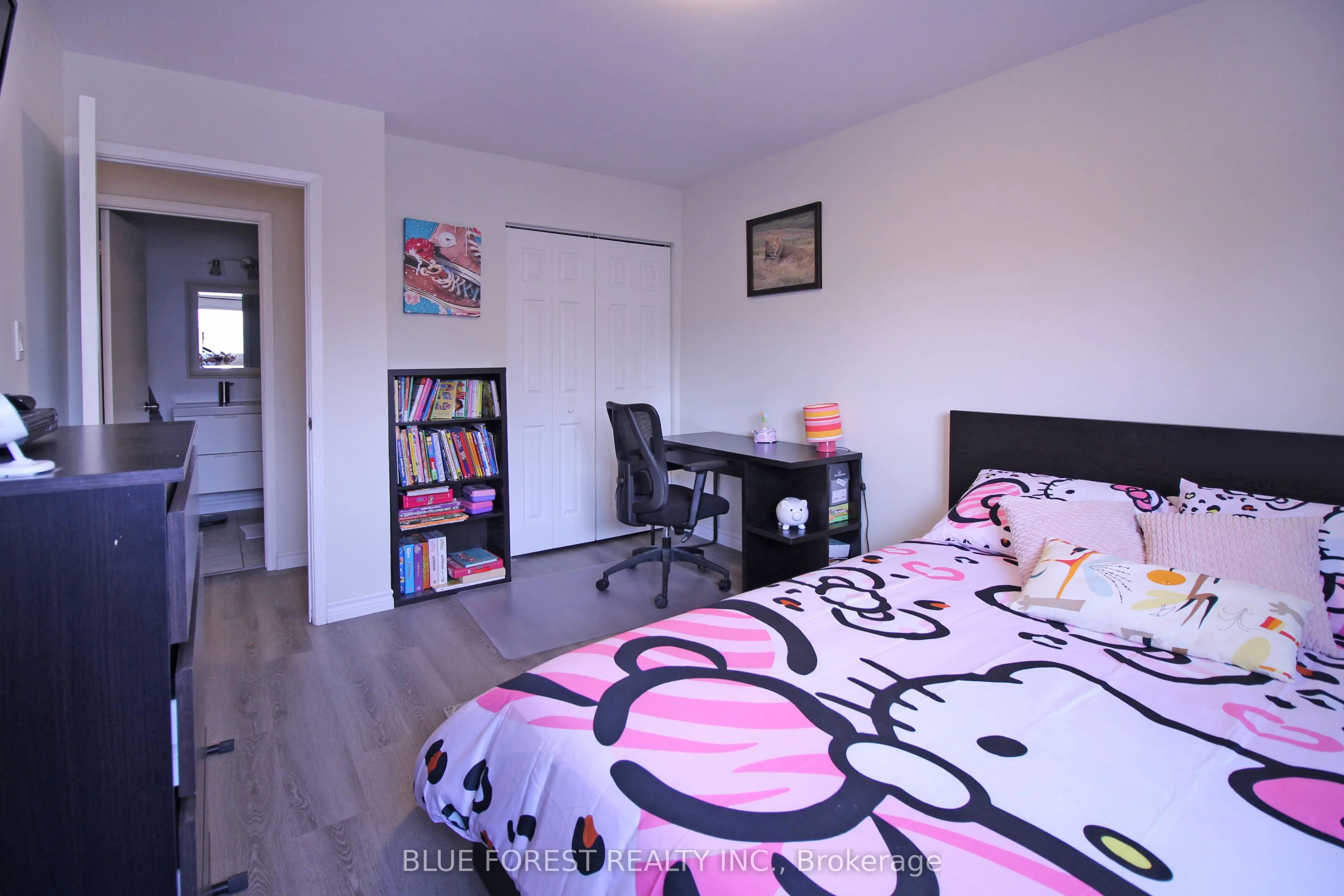 590 Millbank Drive, #8