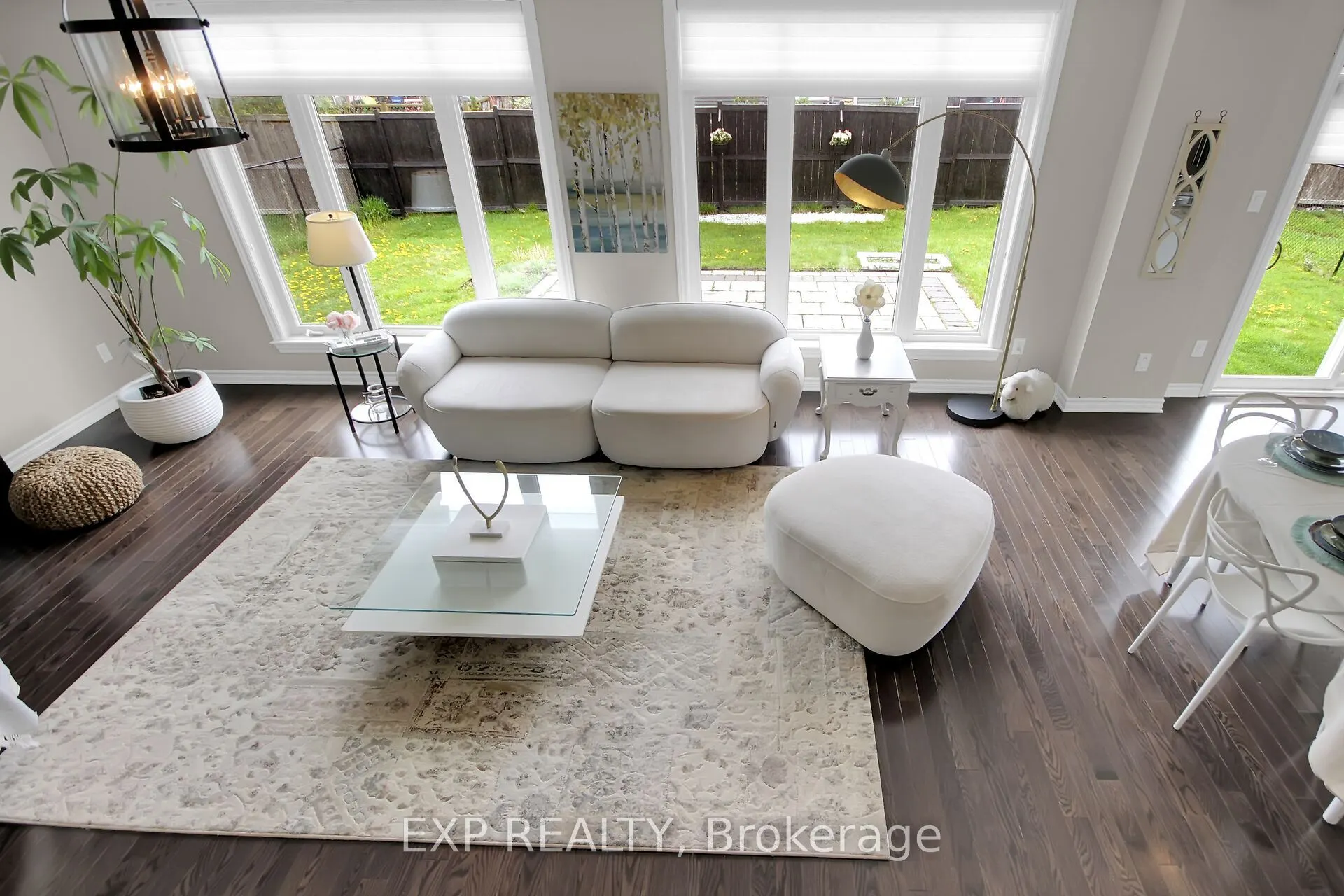 132 Gracewood Crescent