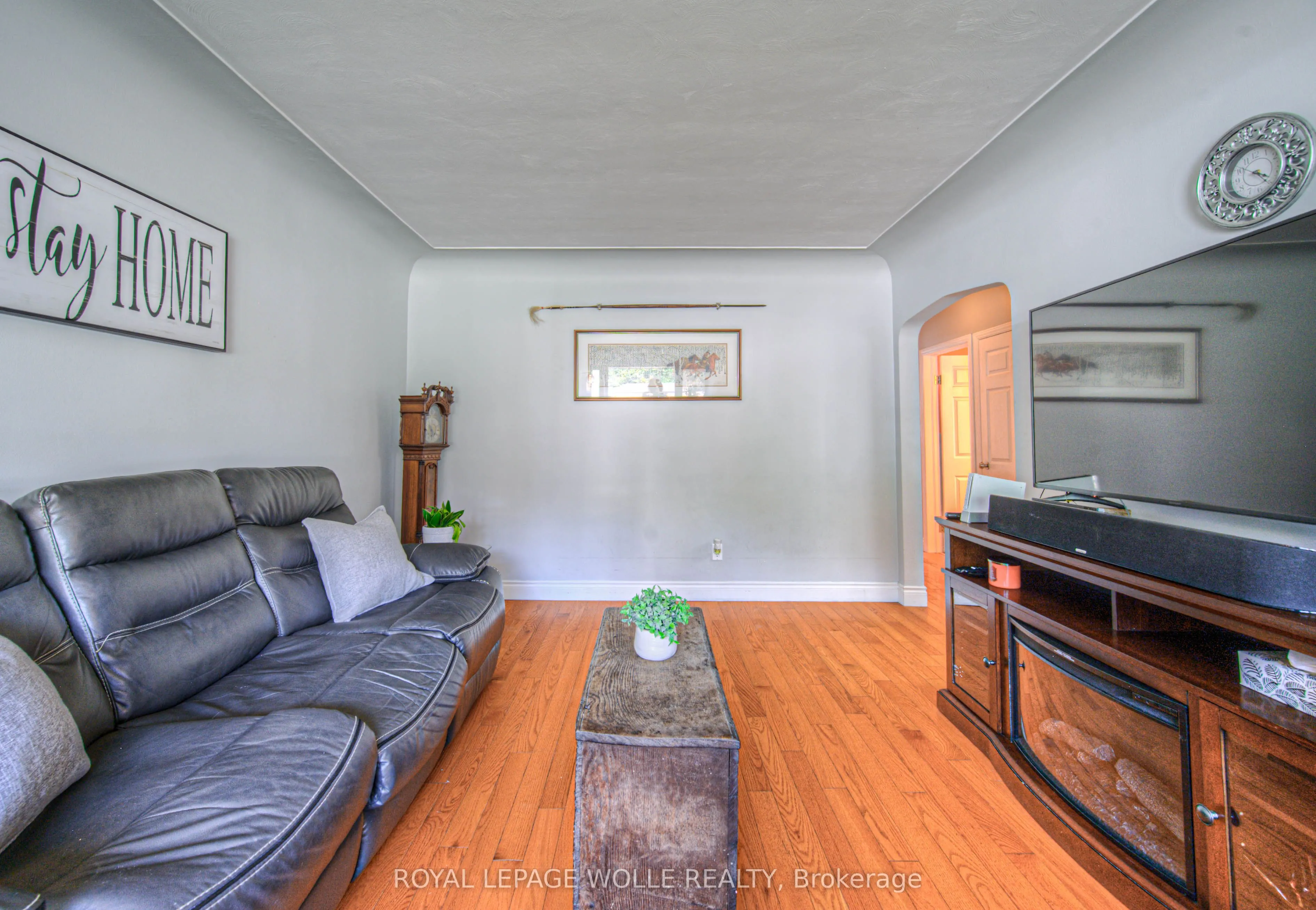 1584 Concession Road
