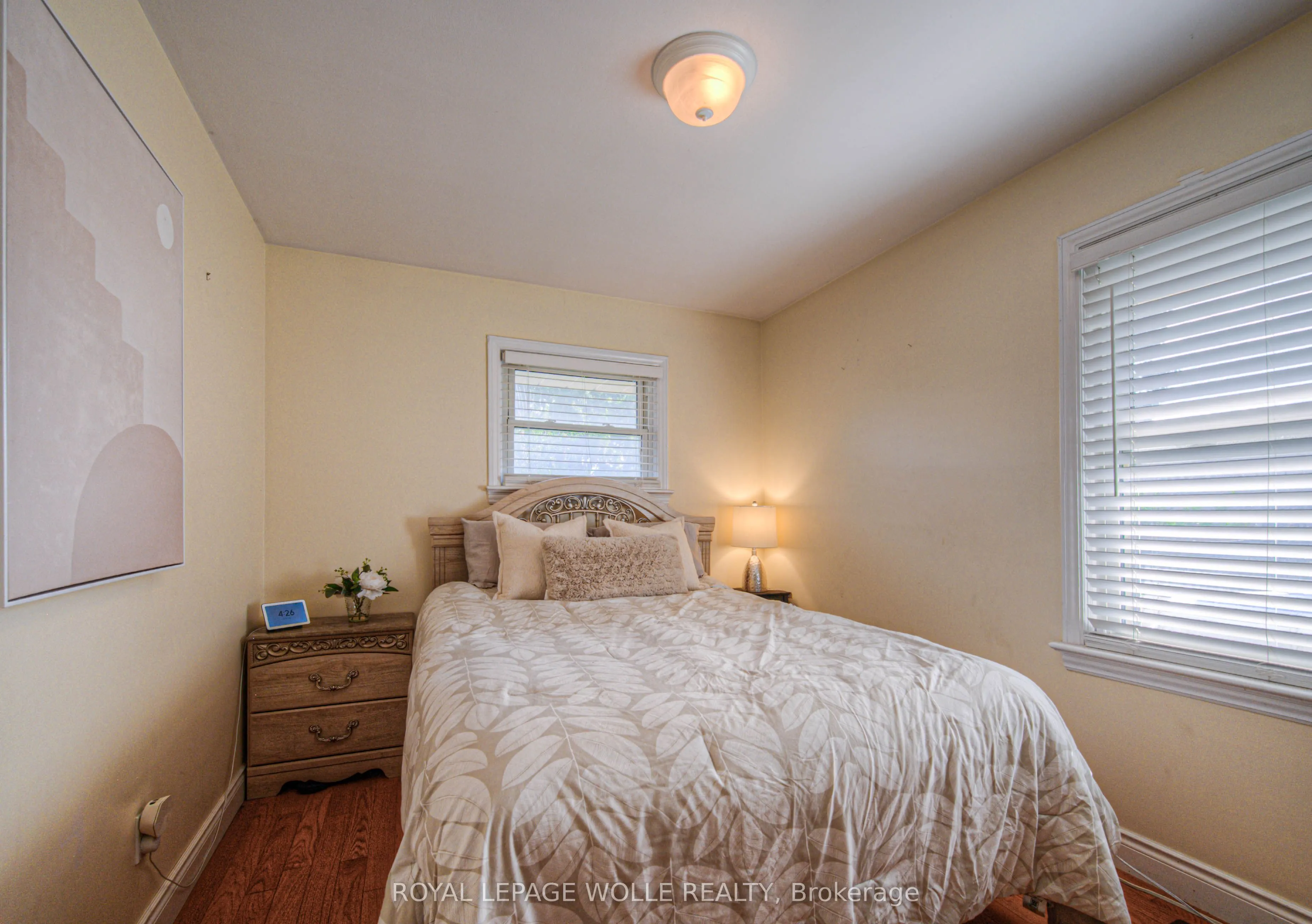 1584 Concession Road