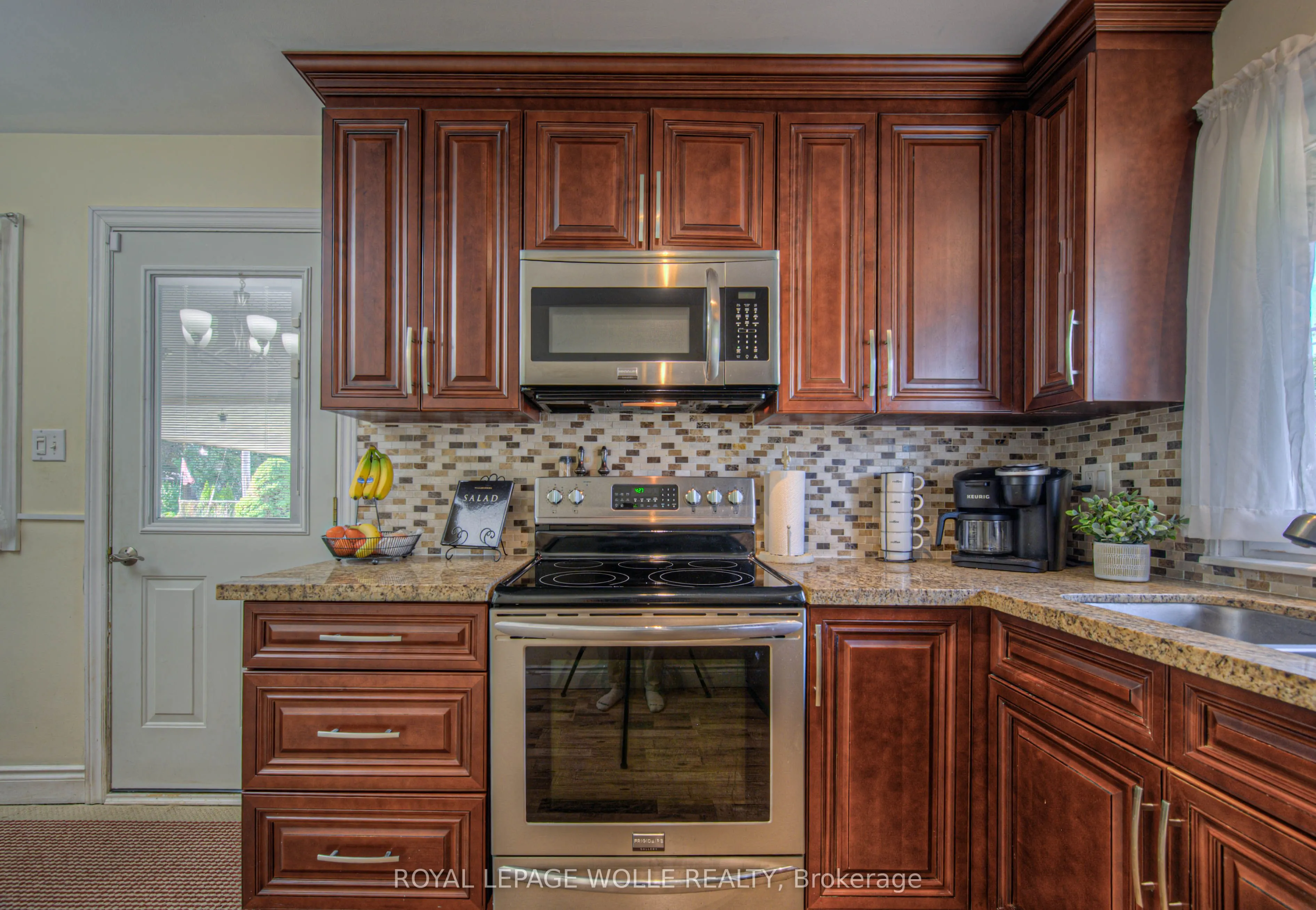 1584 Concession Road