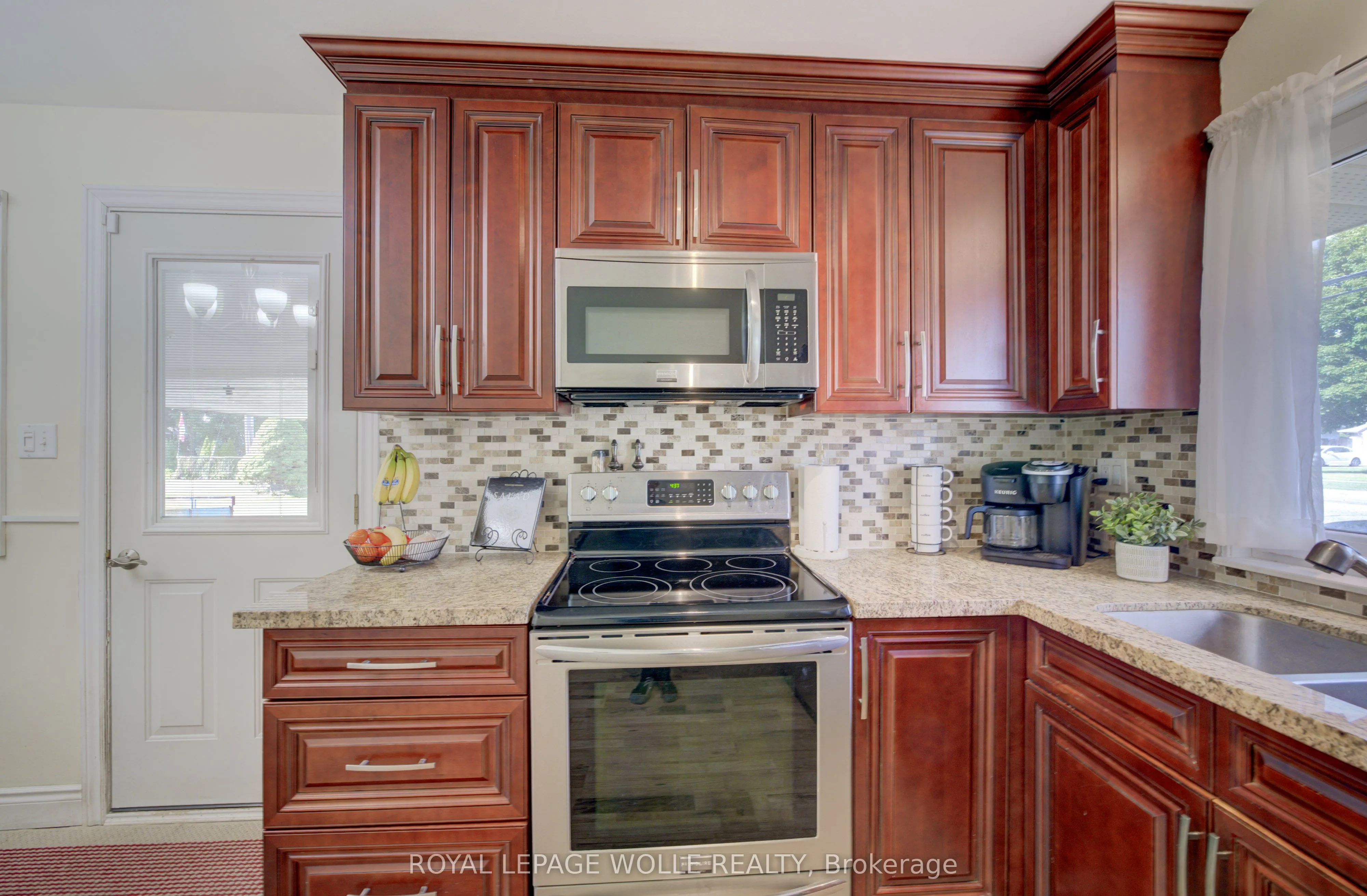 1584 Concession Road