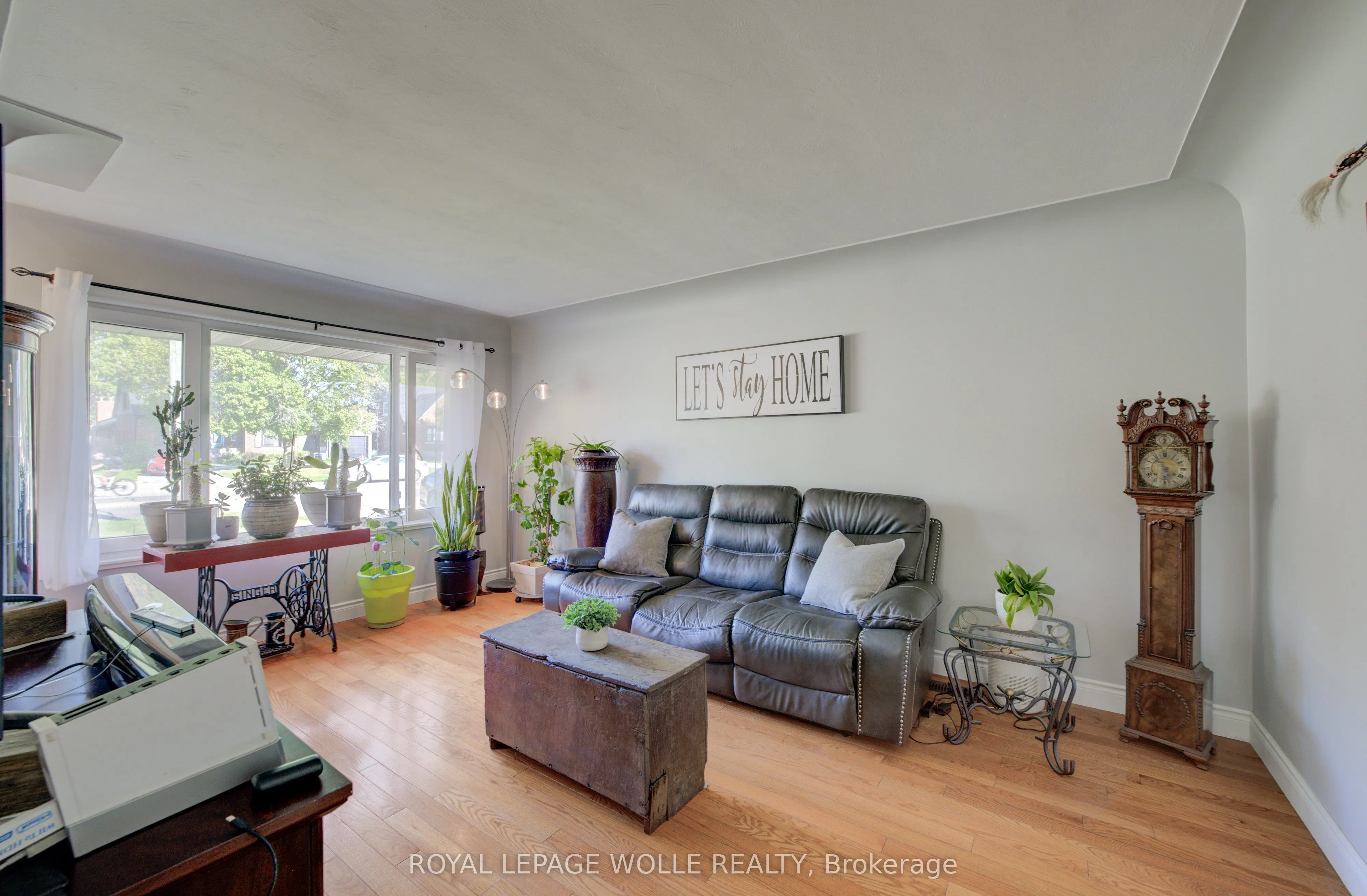 1584 Concession Road