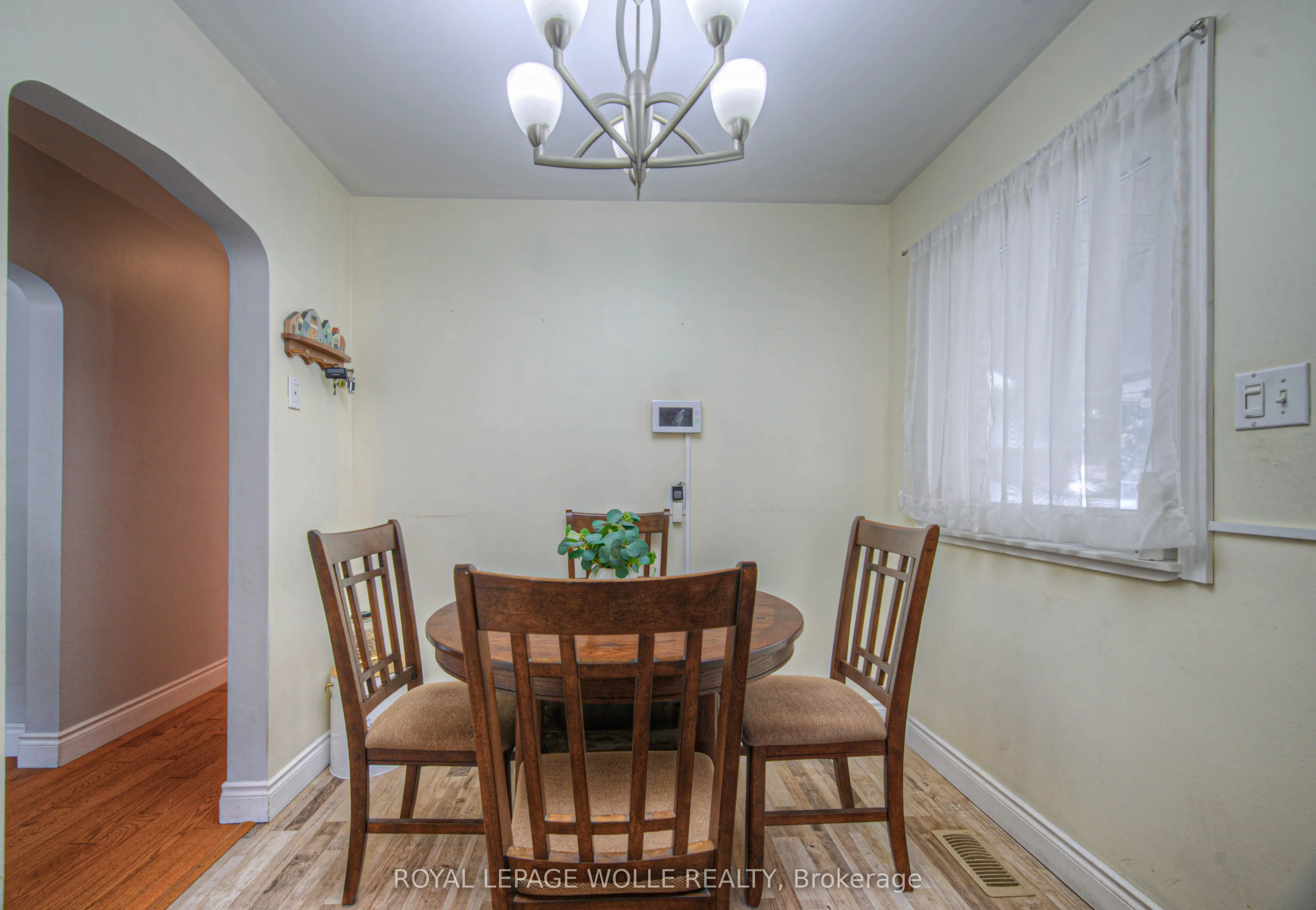 1584 Concession Road