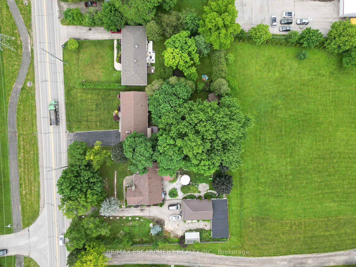 445 Powerline Road