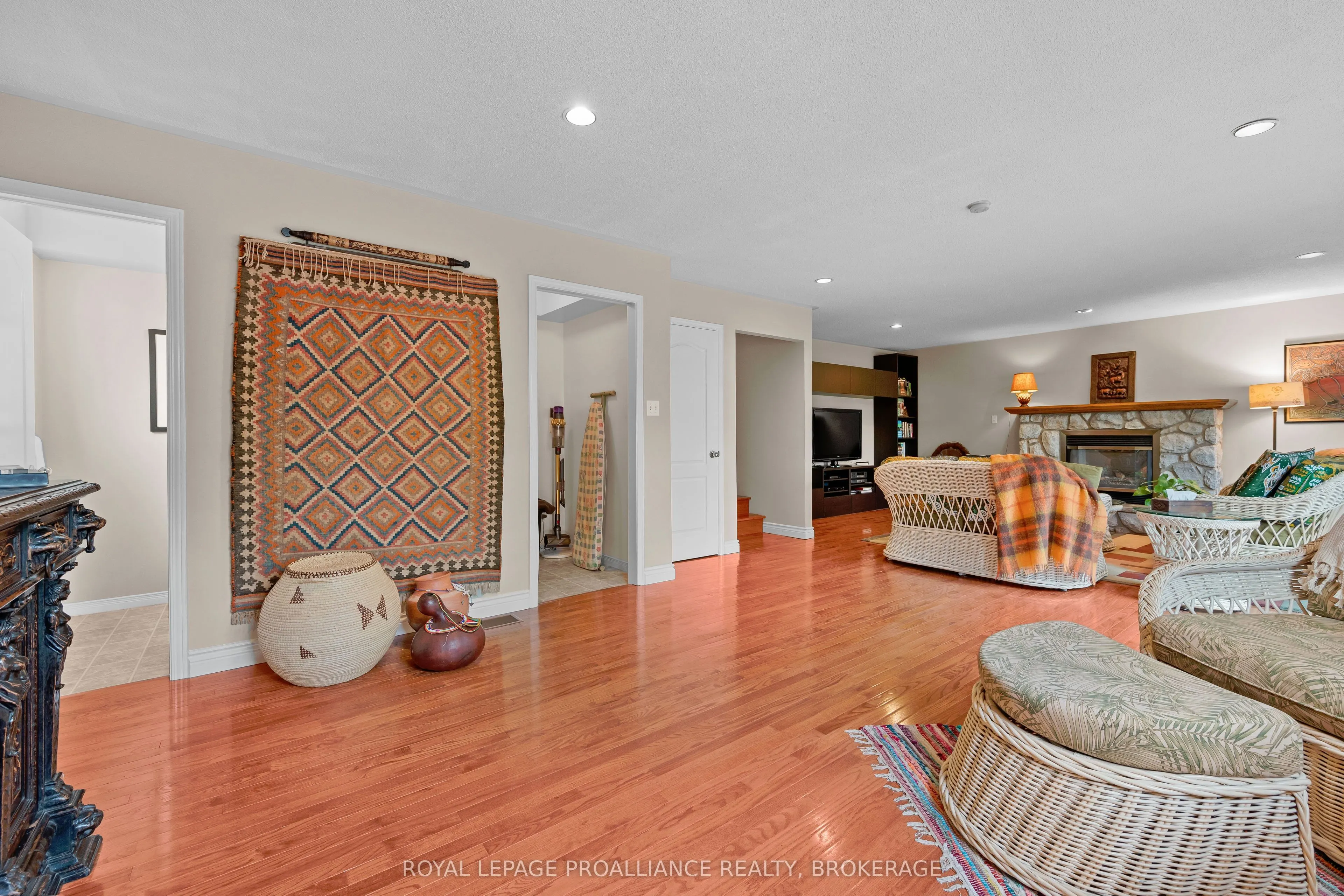 605 Arthur Street