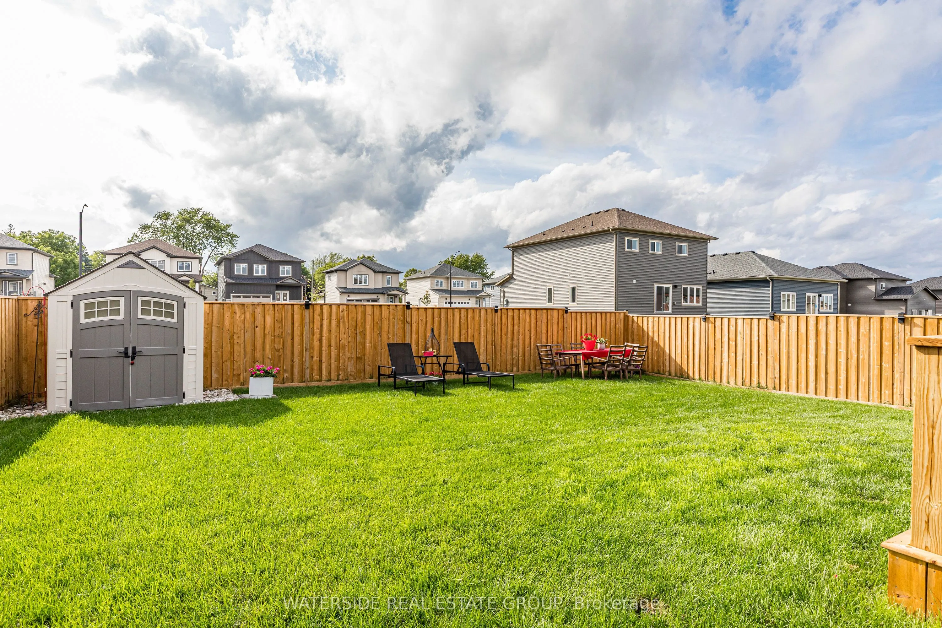 38 Oriole Crescent