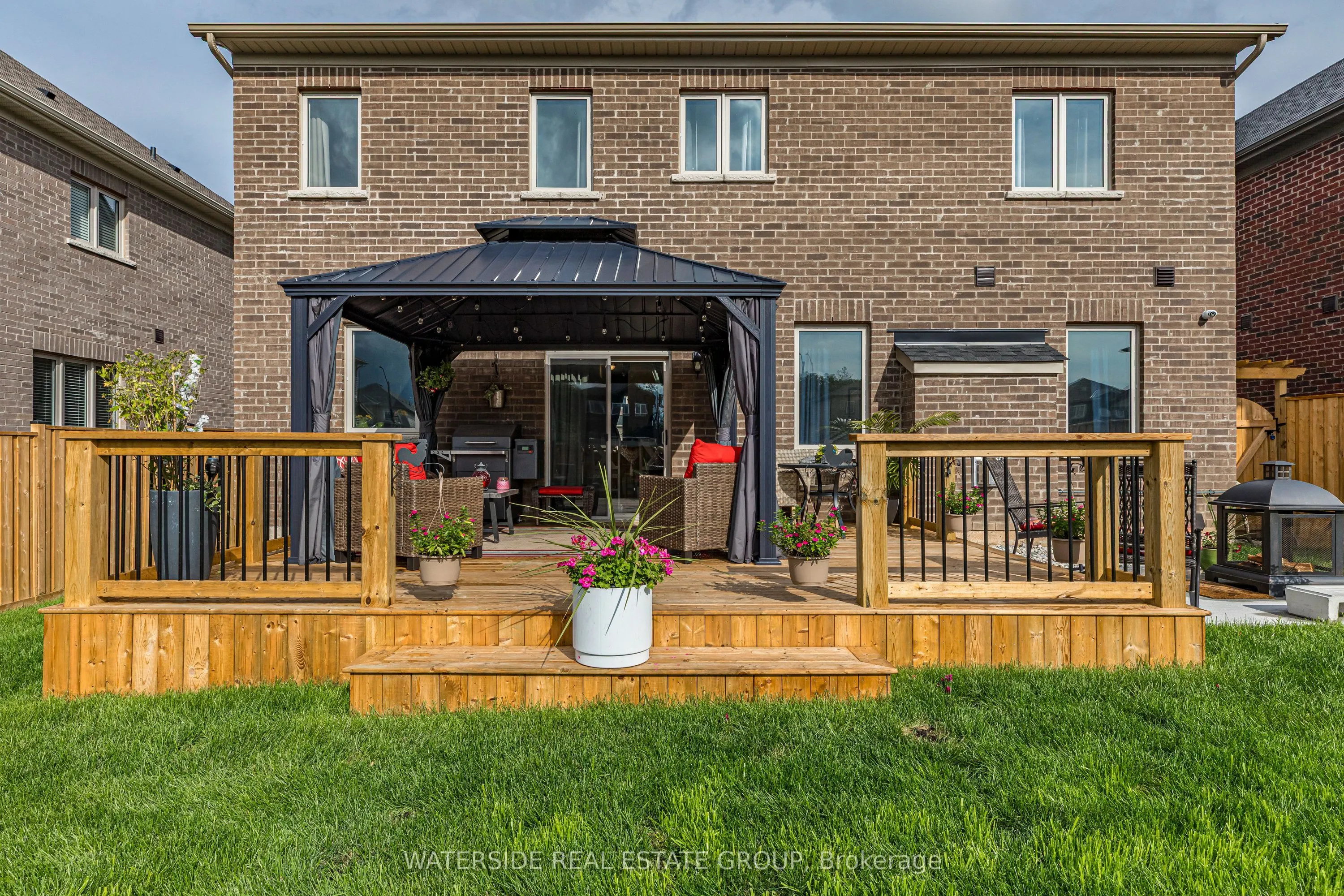 38 Oriole Crescent