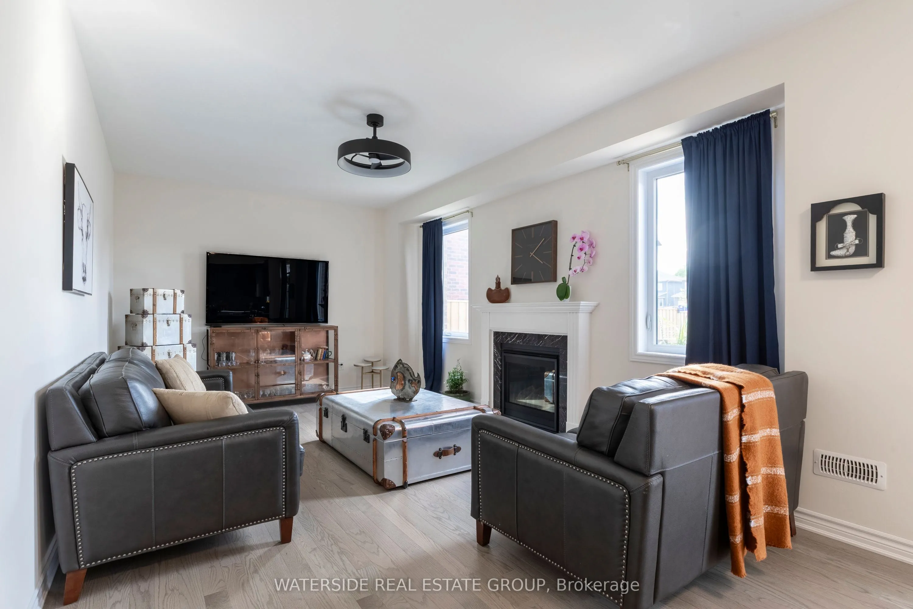 38 Oriole Crescent