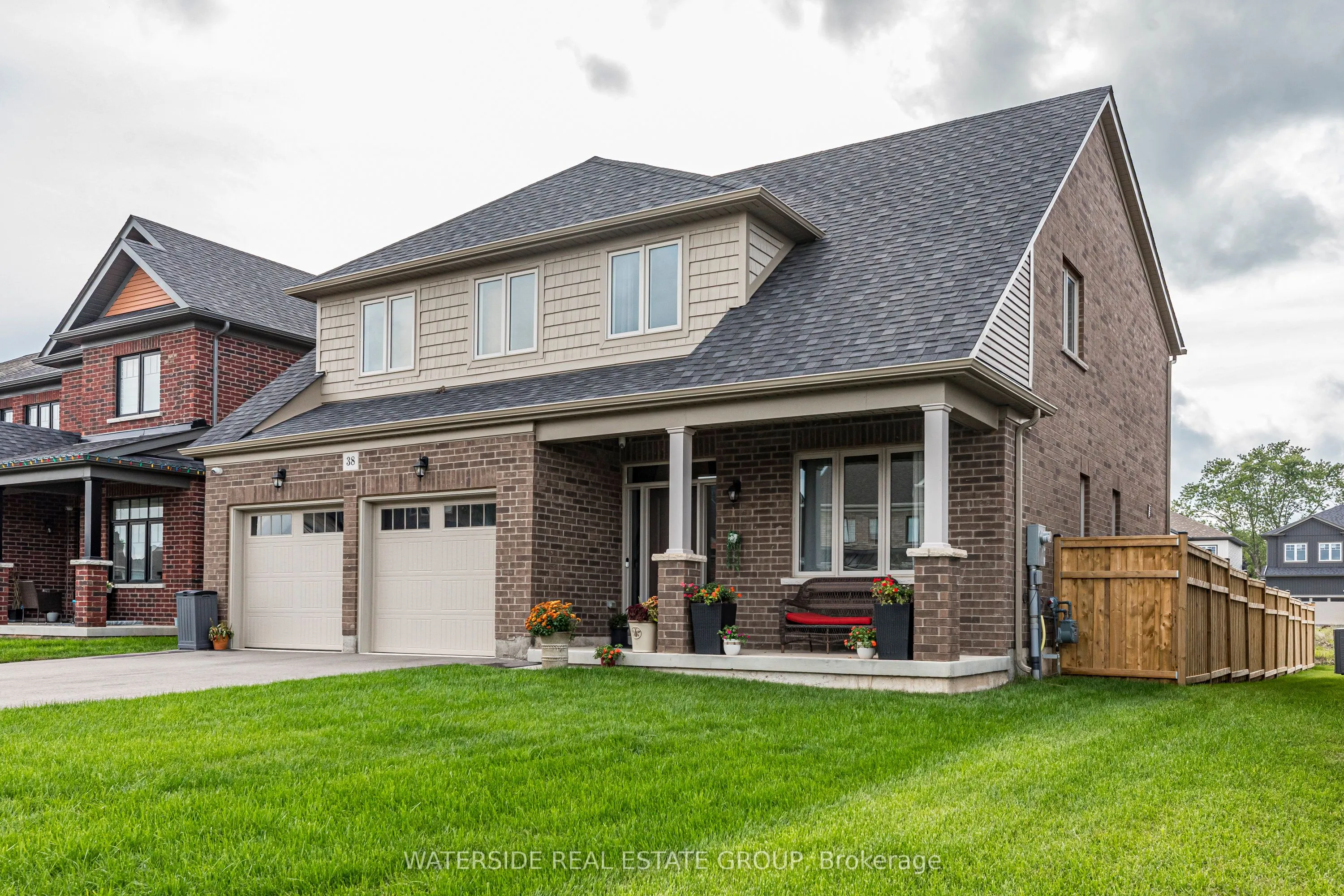 38 Oriole Crescent