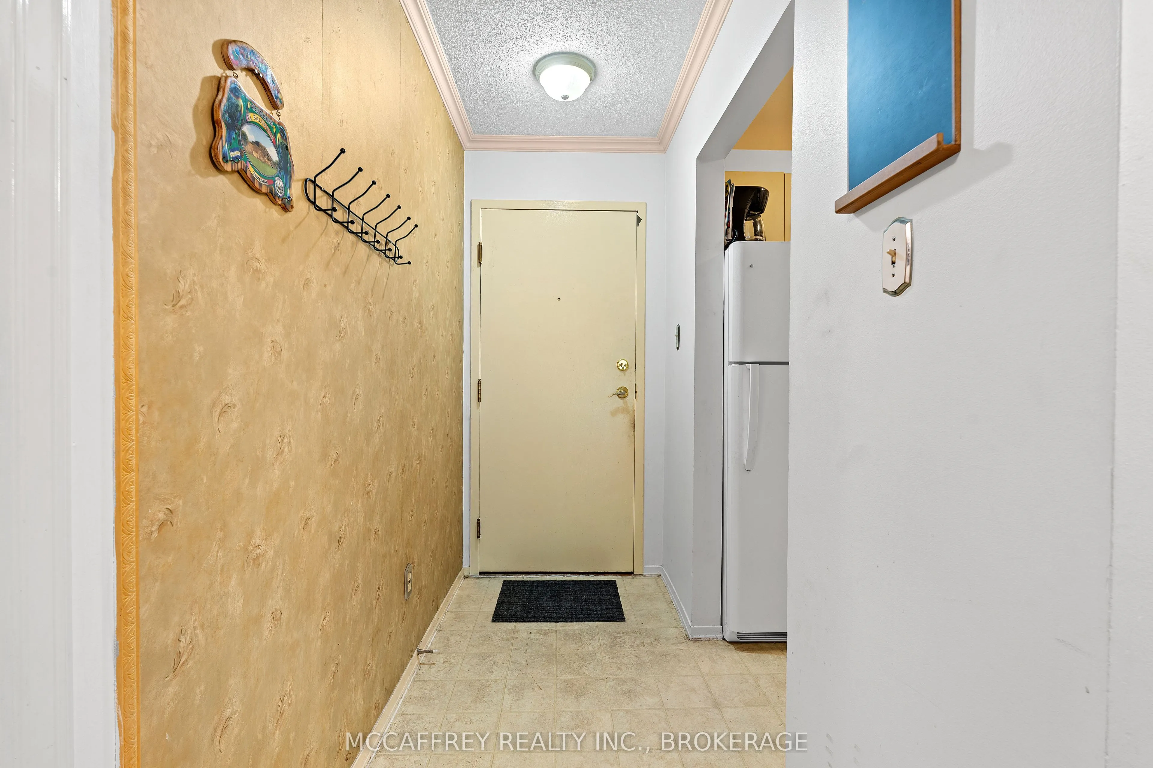 561 Armstrong Road, #204