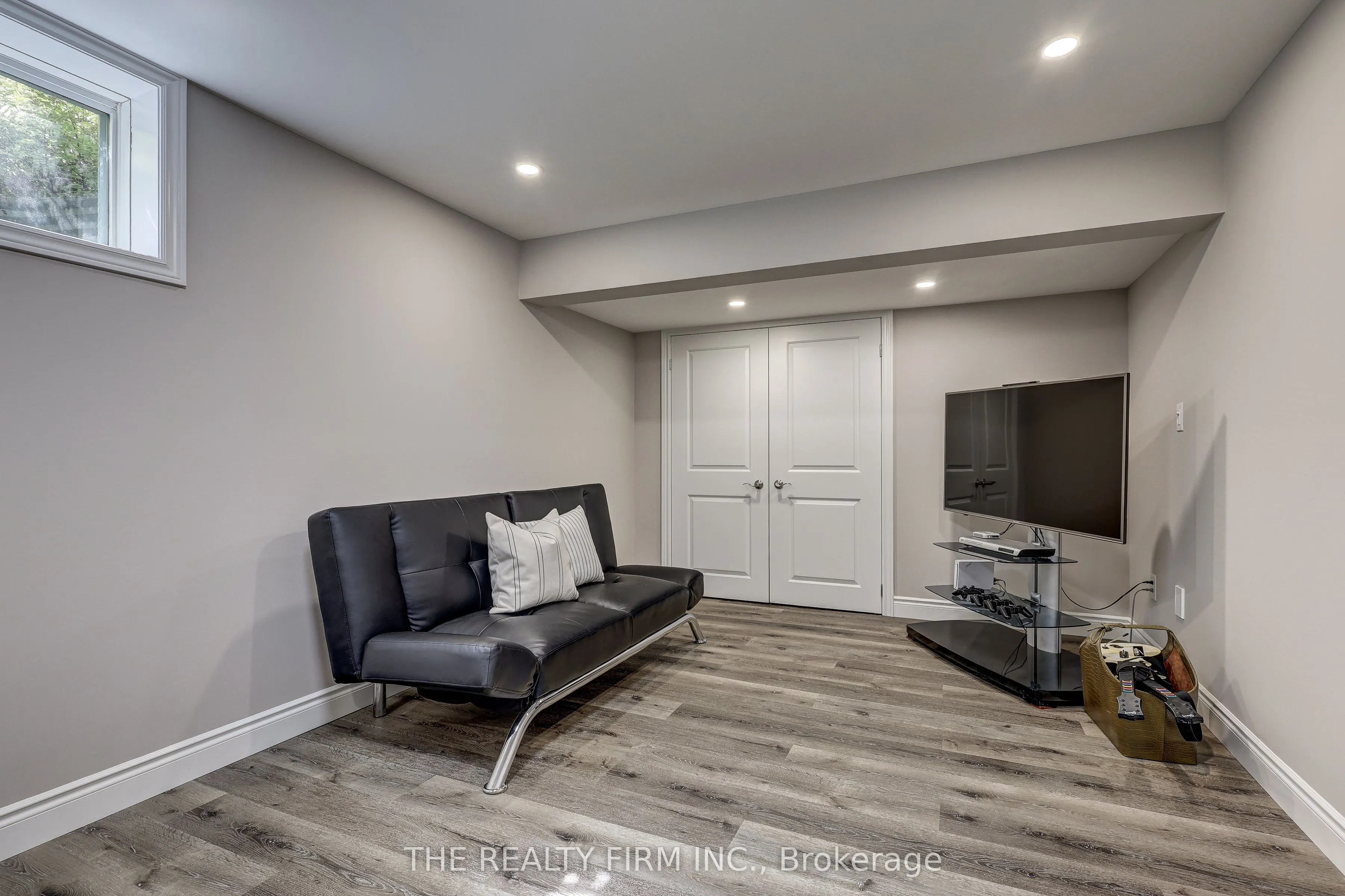 22060 Nissouri Road