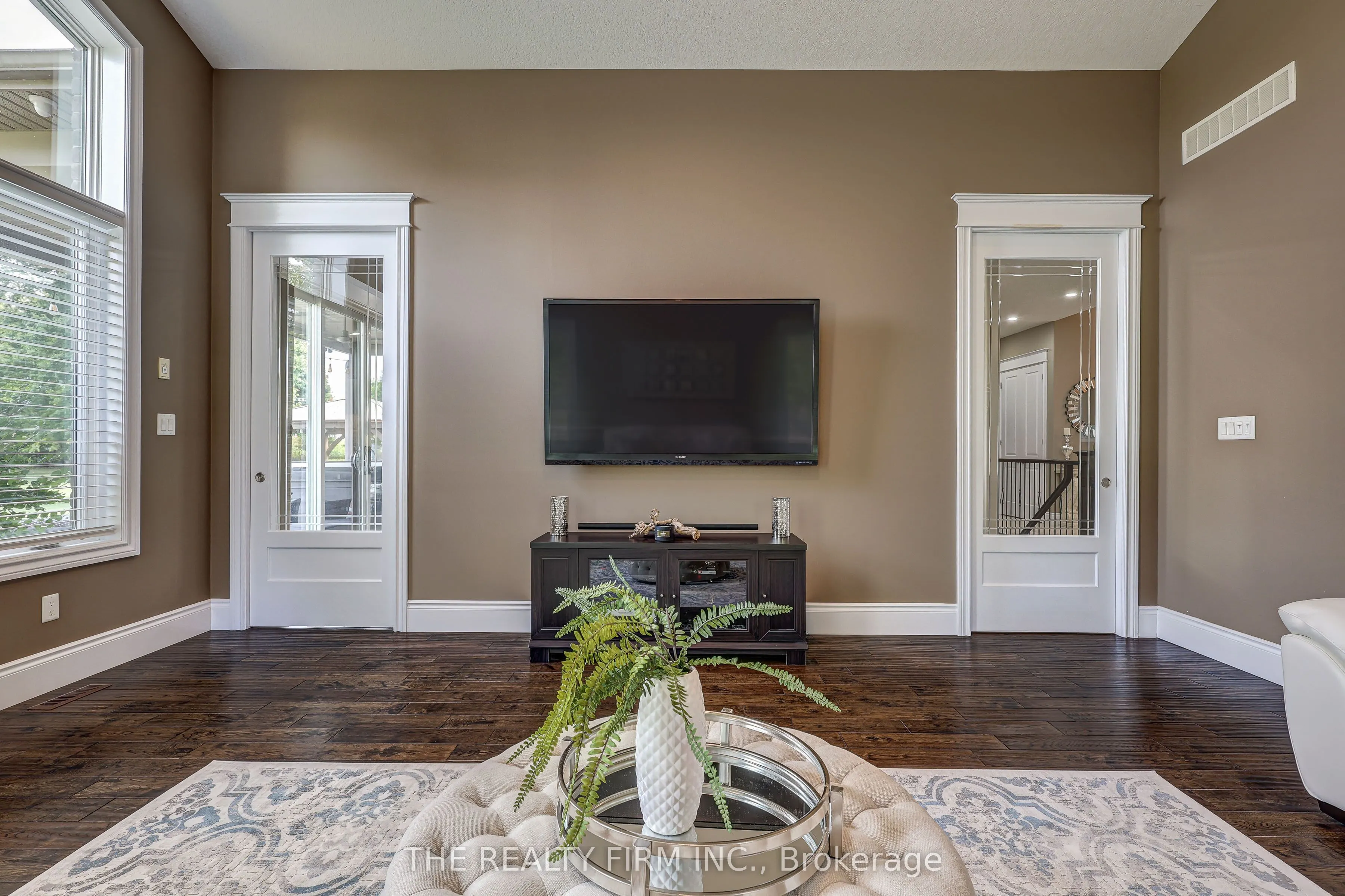 22060 Nissouri Road