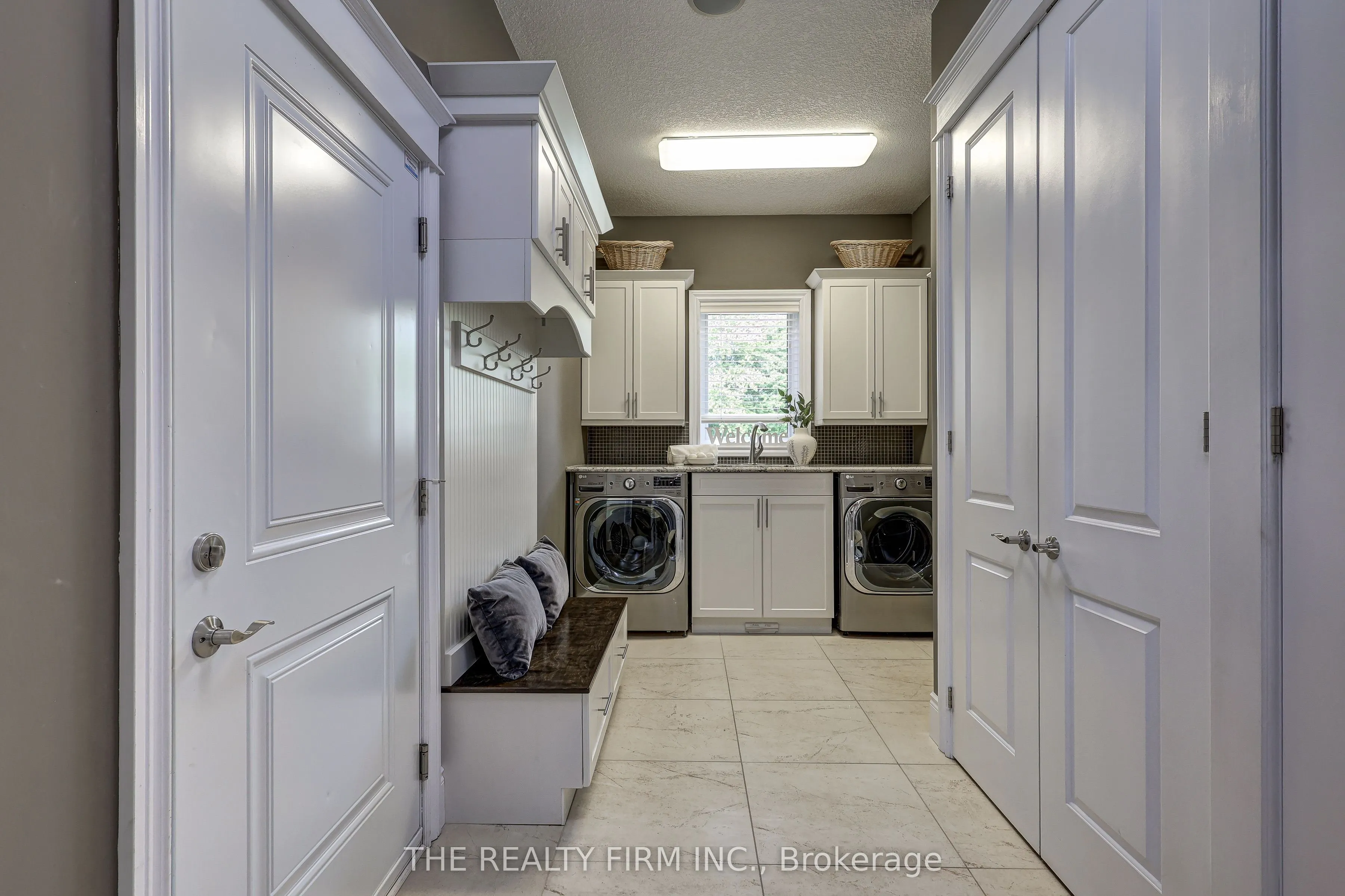 22060 Nissouri Road