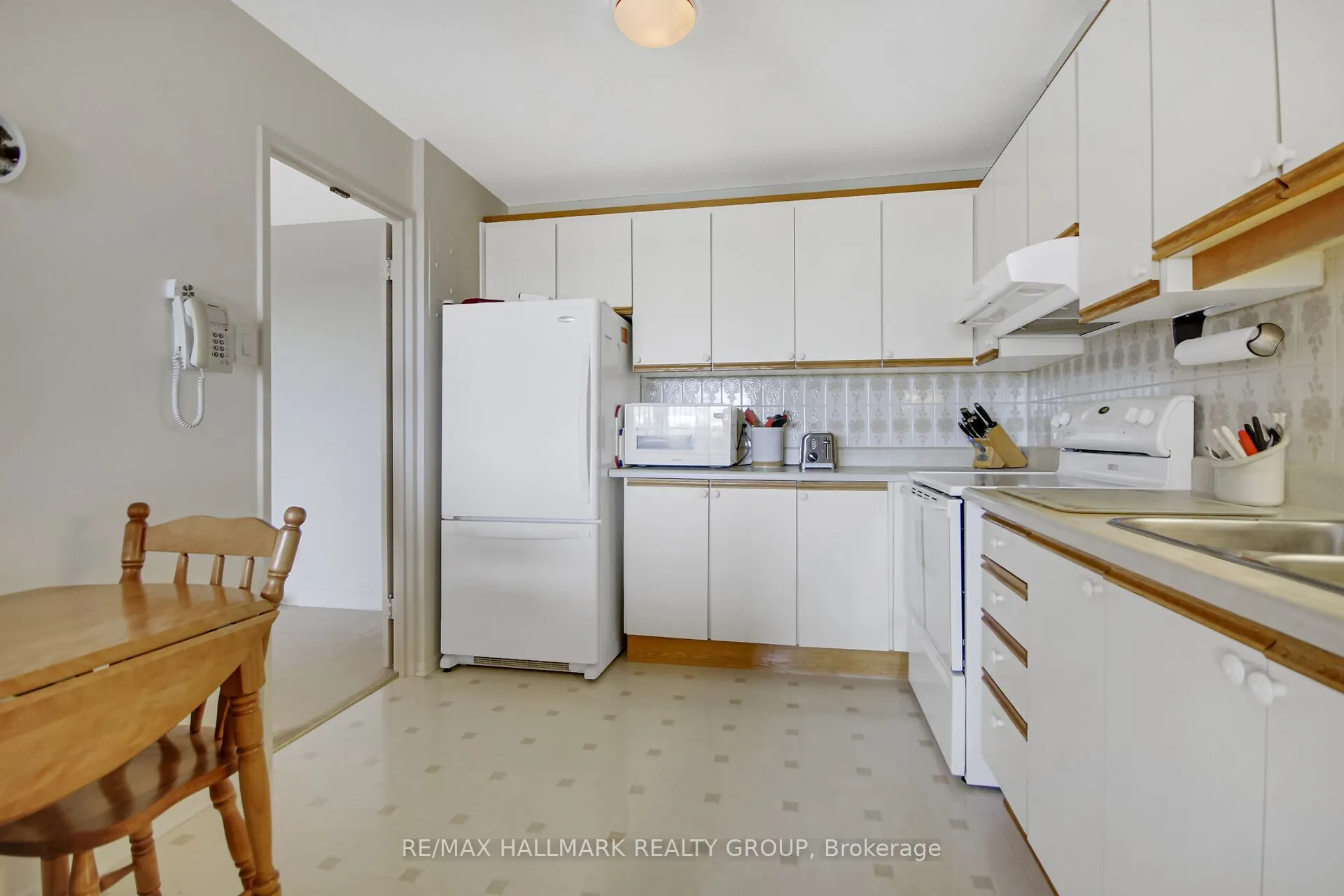 1485 Baseline Road, #903