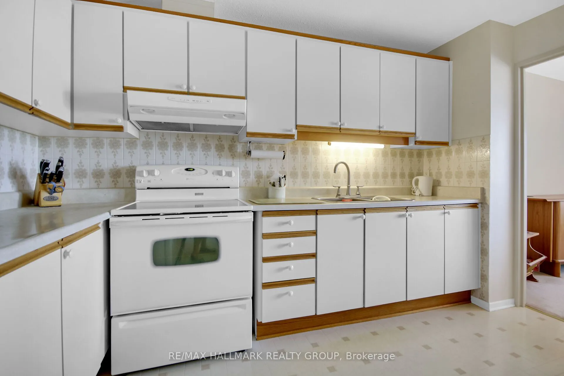 1485 Baseline Road, #903