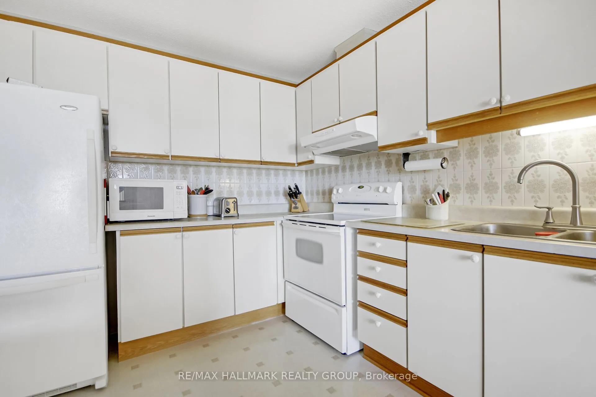 1485 Baseline Road, #903