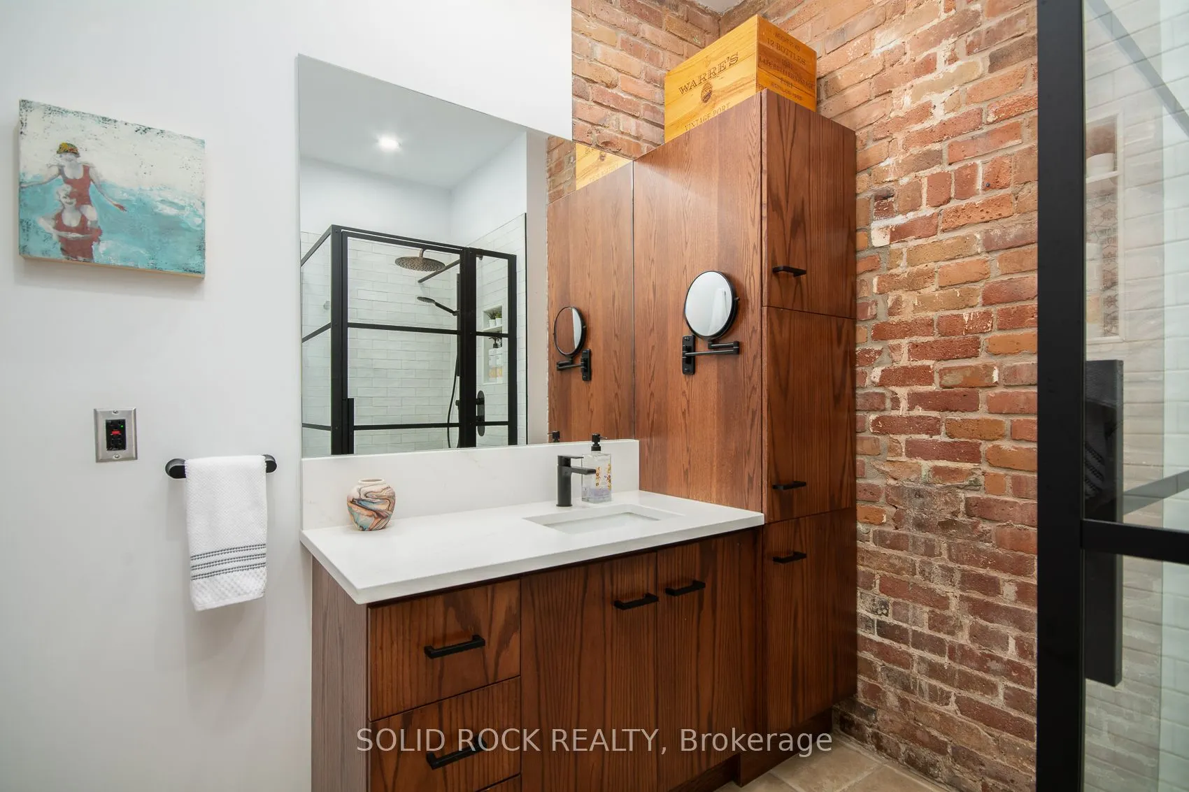 95 Beech Street, #105