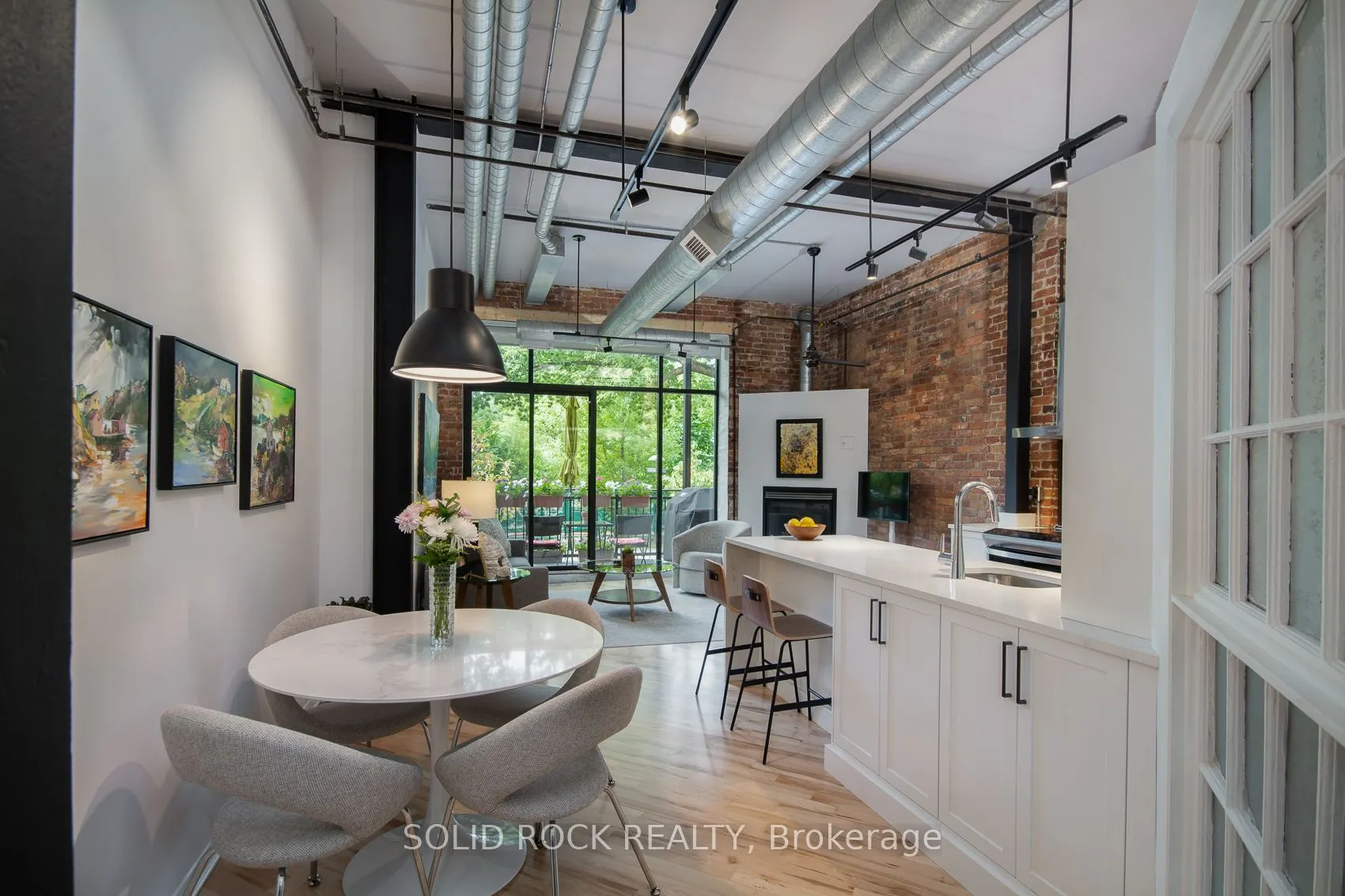 95 Beech Street, #105