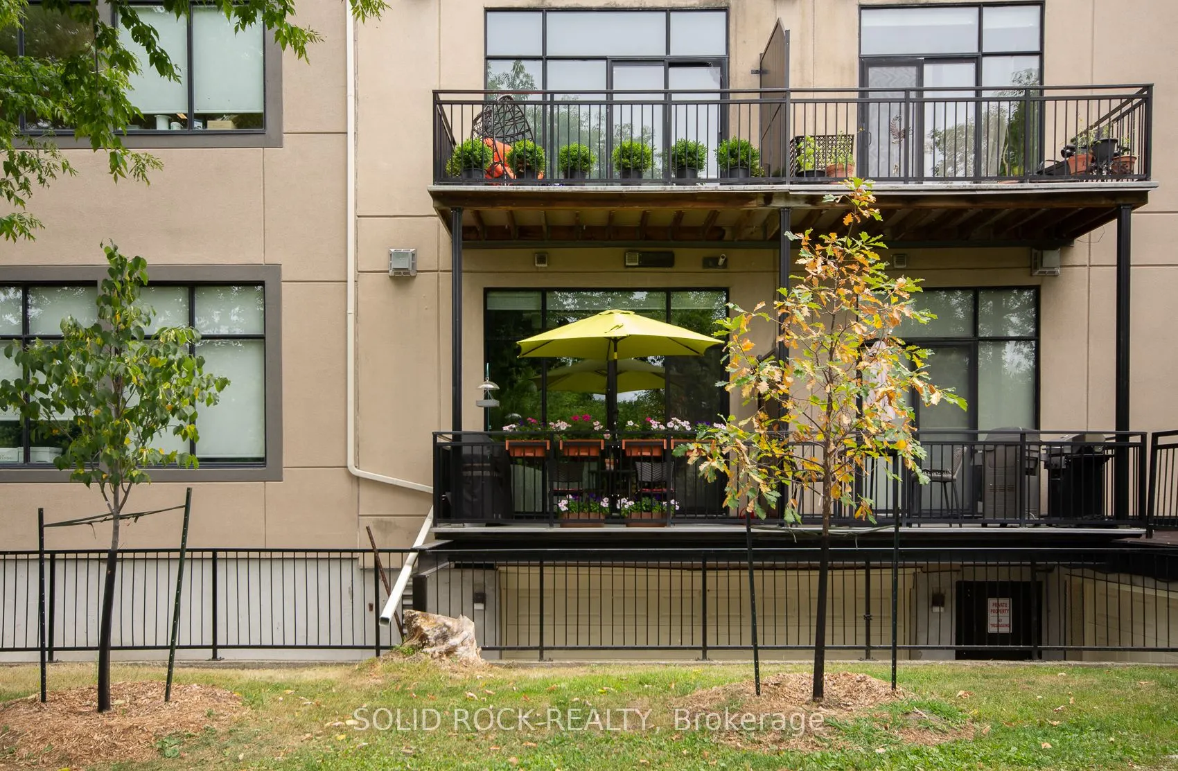 95 Beech Street, #105