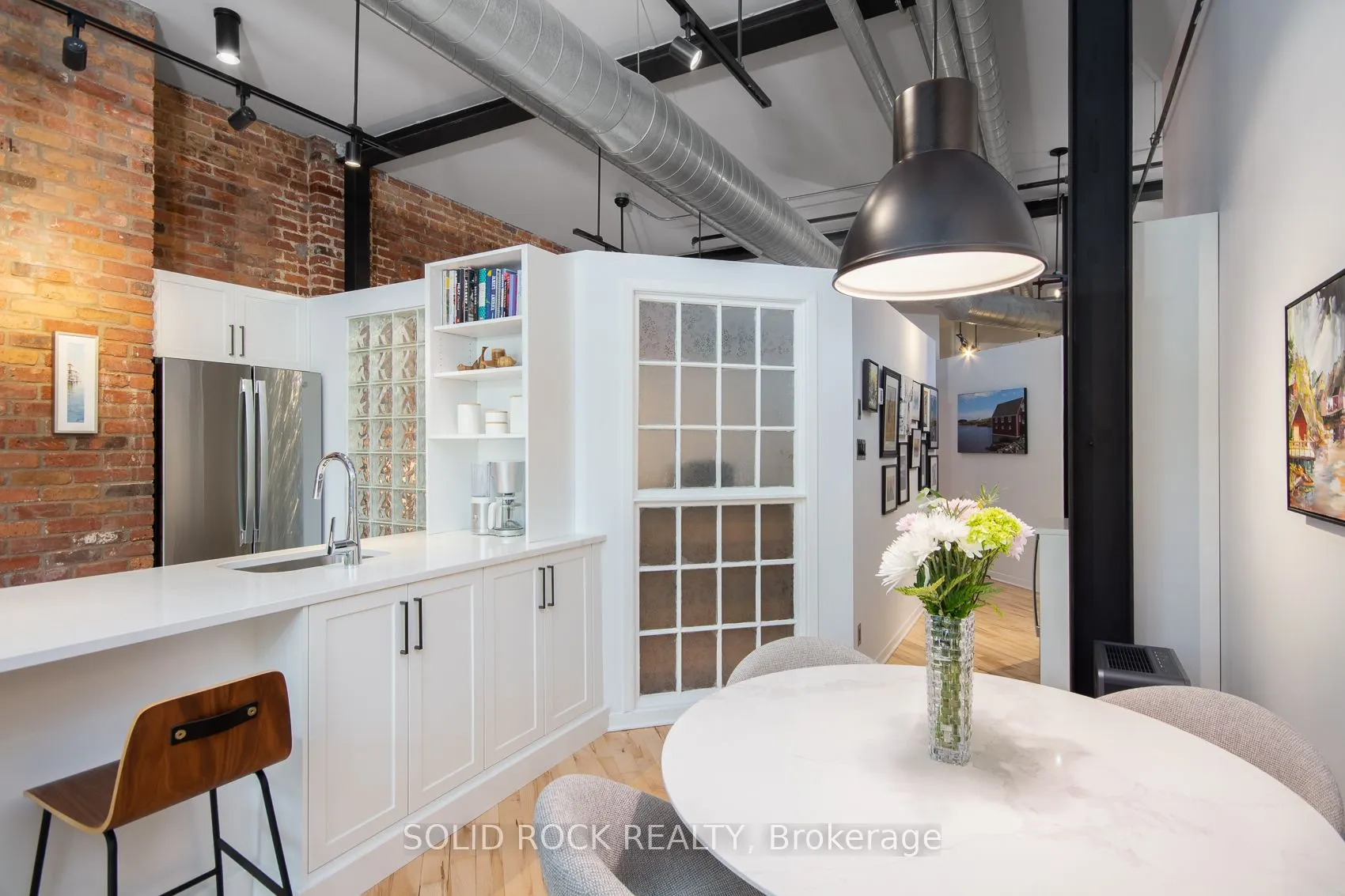 95 Beech Street, #105