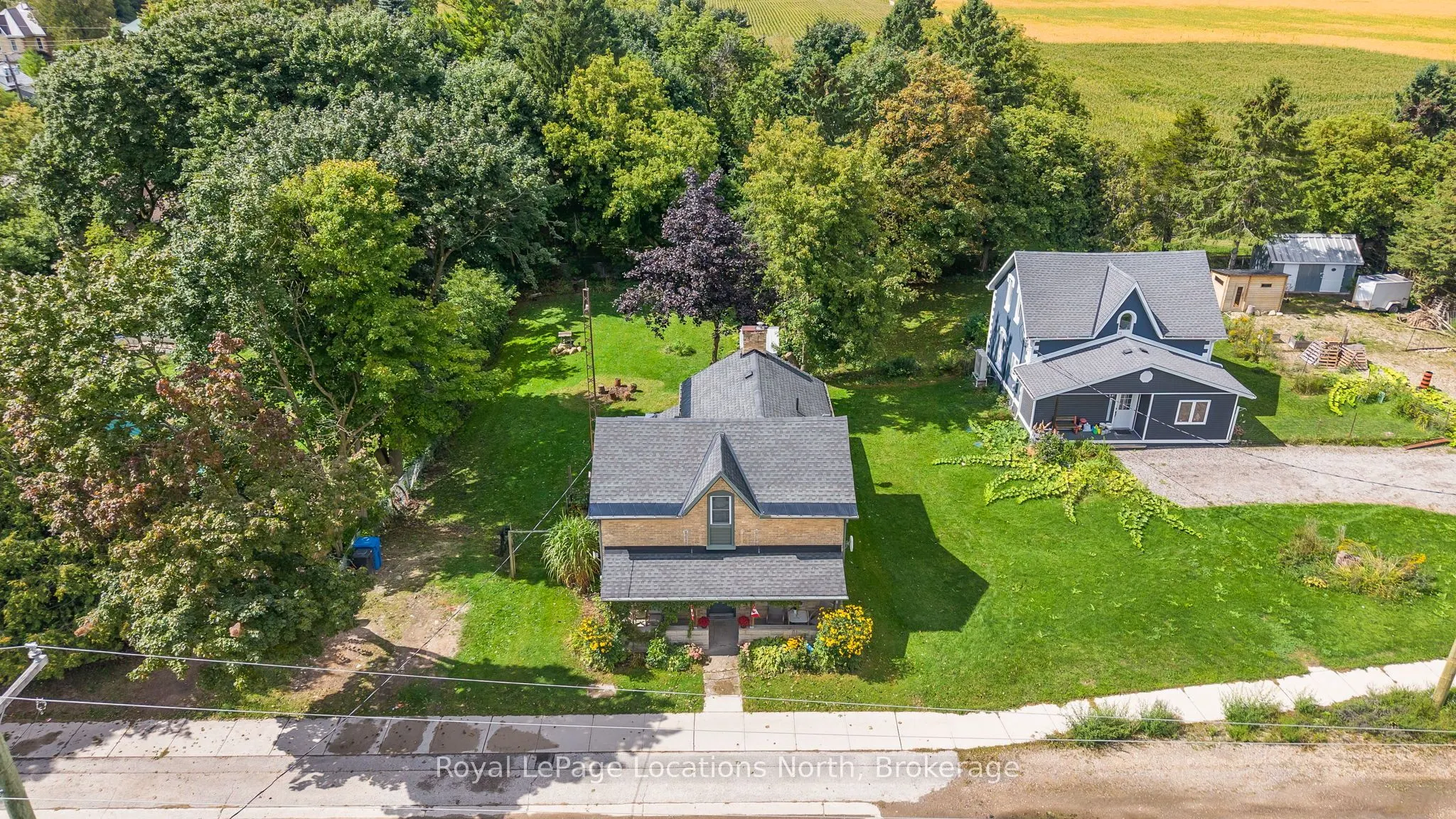 392082 Grey 109 Road
