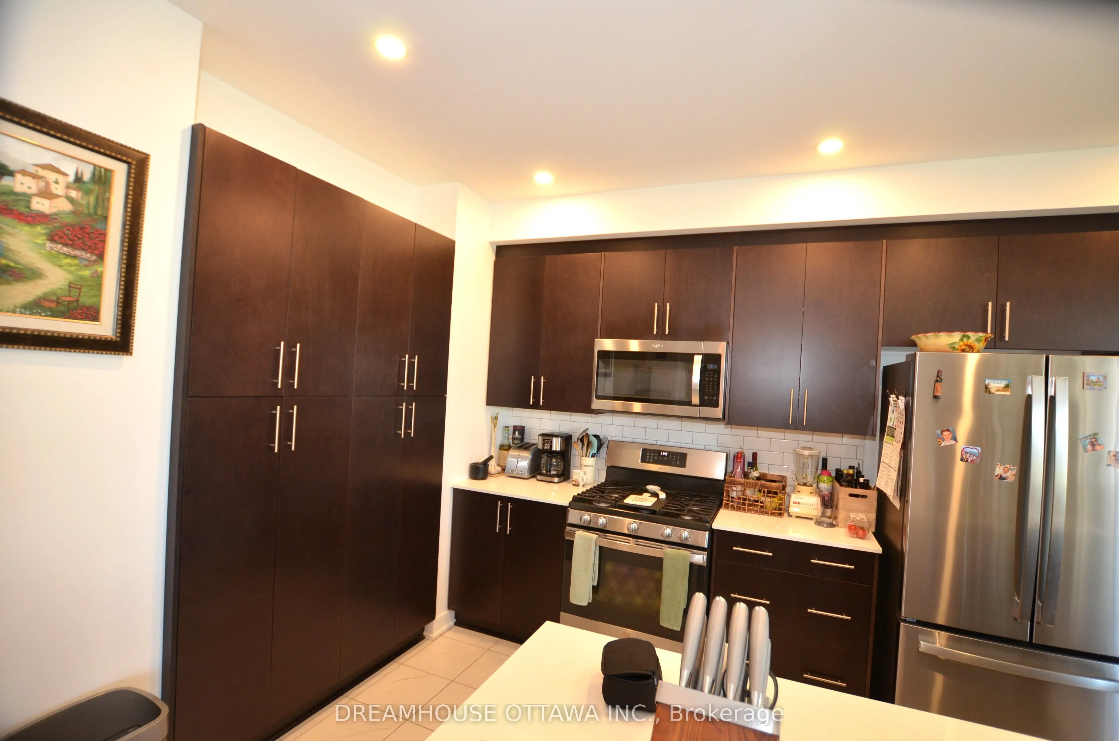 257 Finsbury Avenue