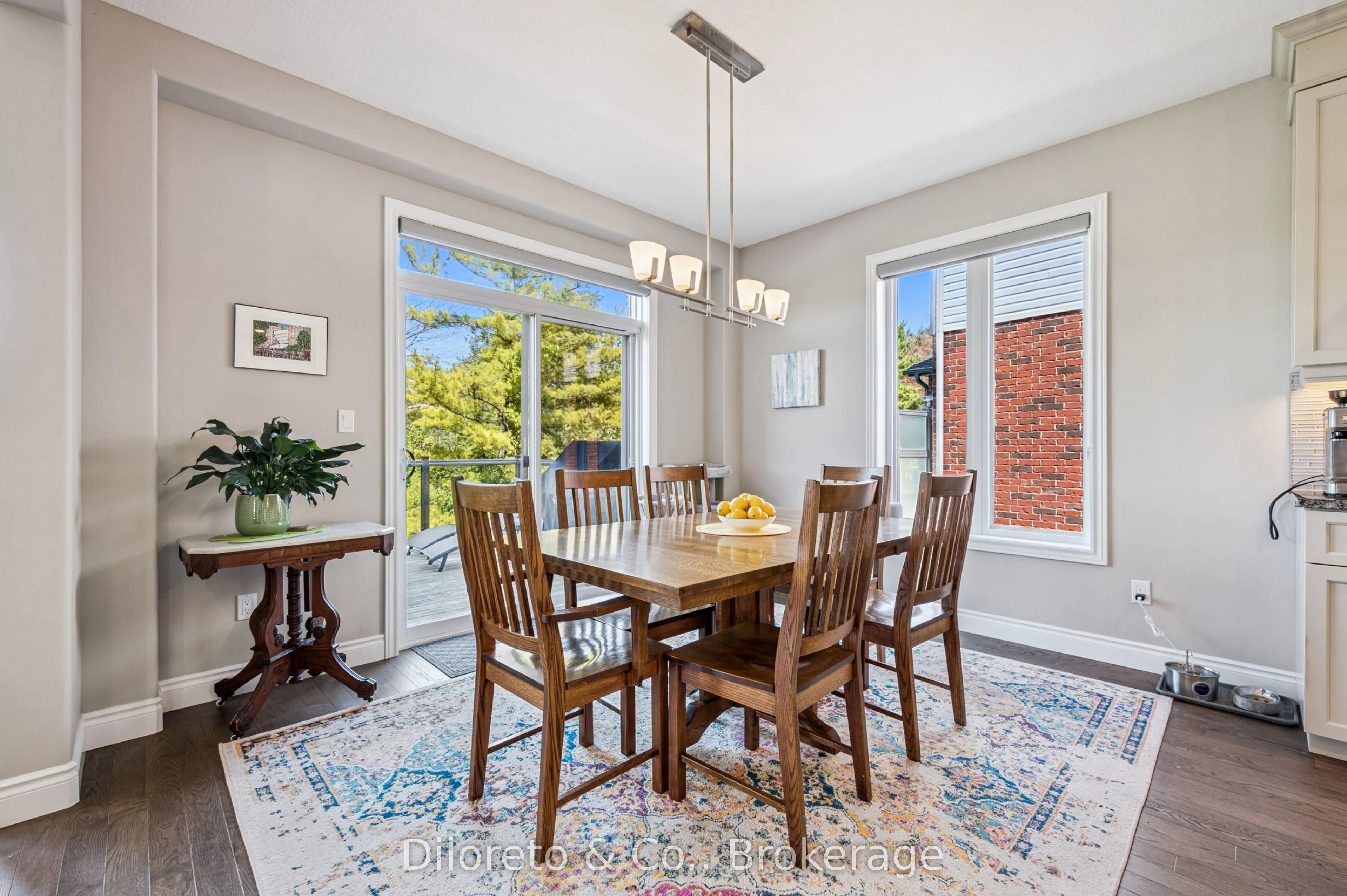 18 McIntyre Court