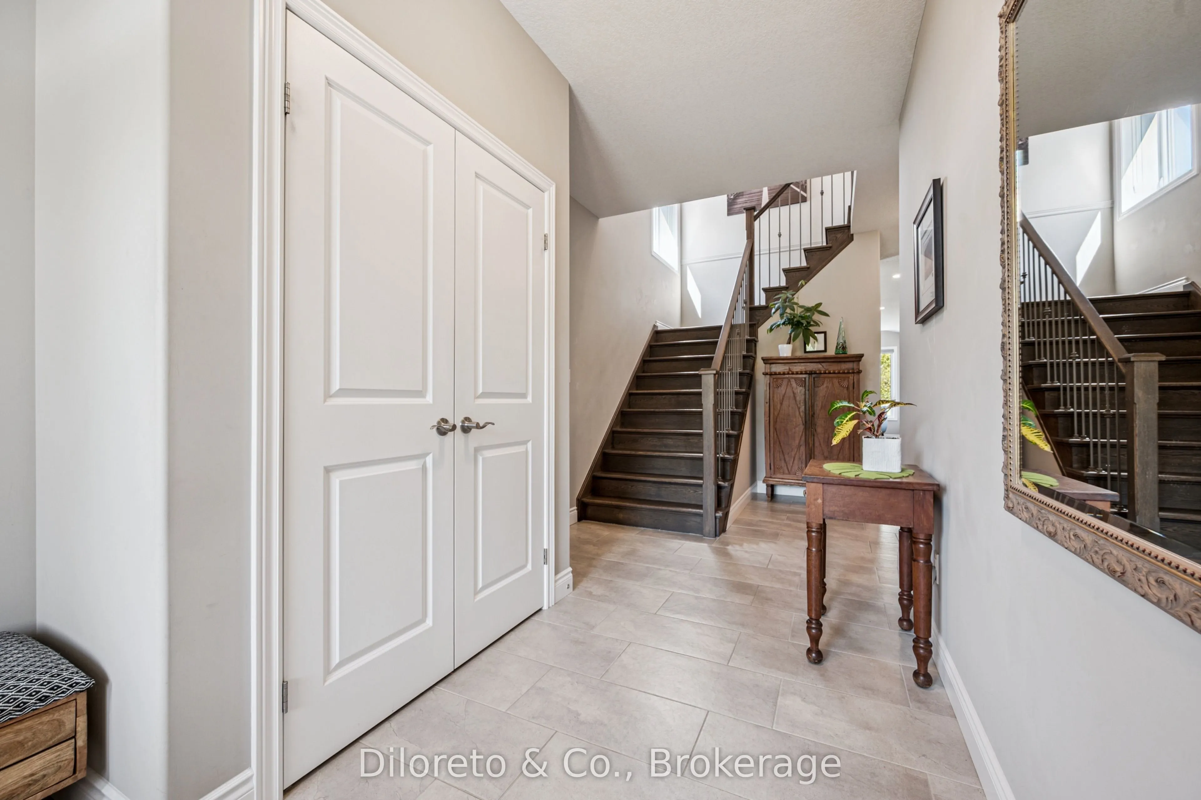 18 McIntyre Court