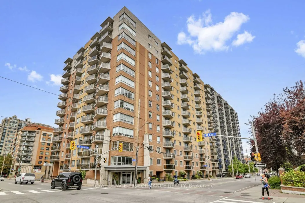 429 Somerset Street W, #407