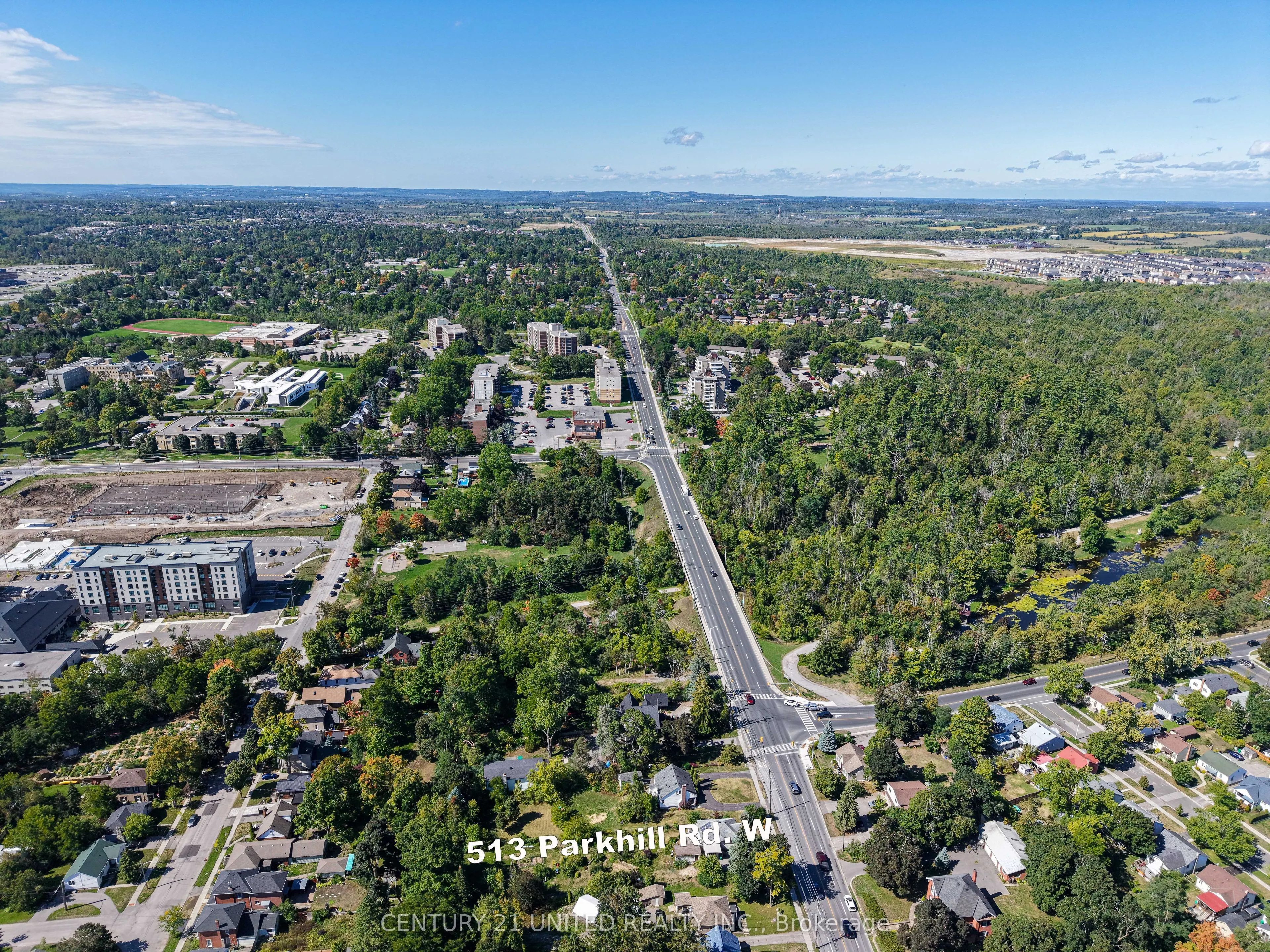 513 Parkhill Road W