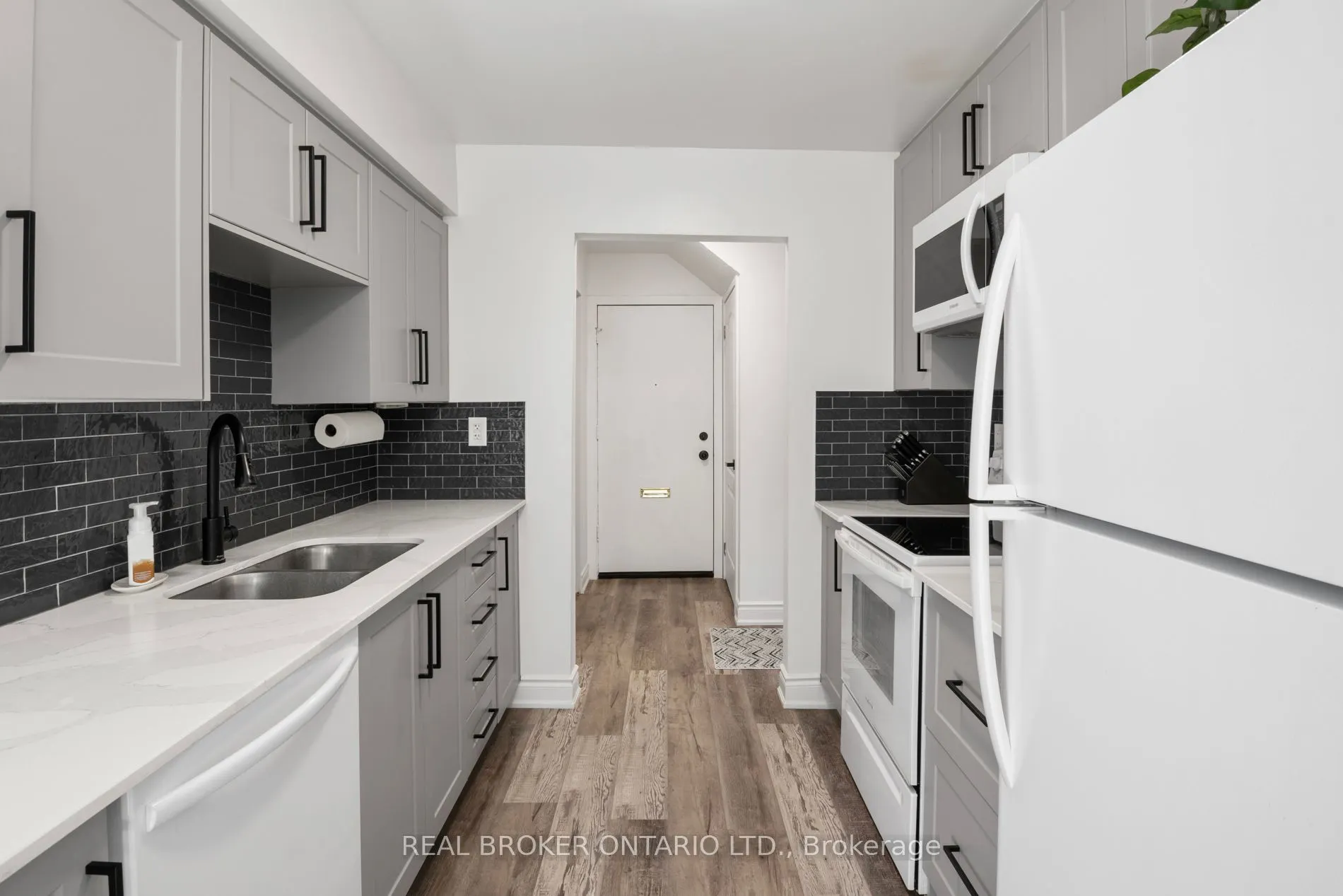 766 Walter Street, #D