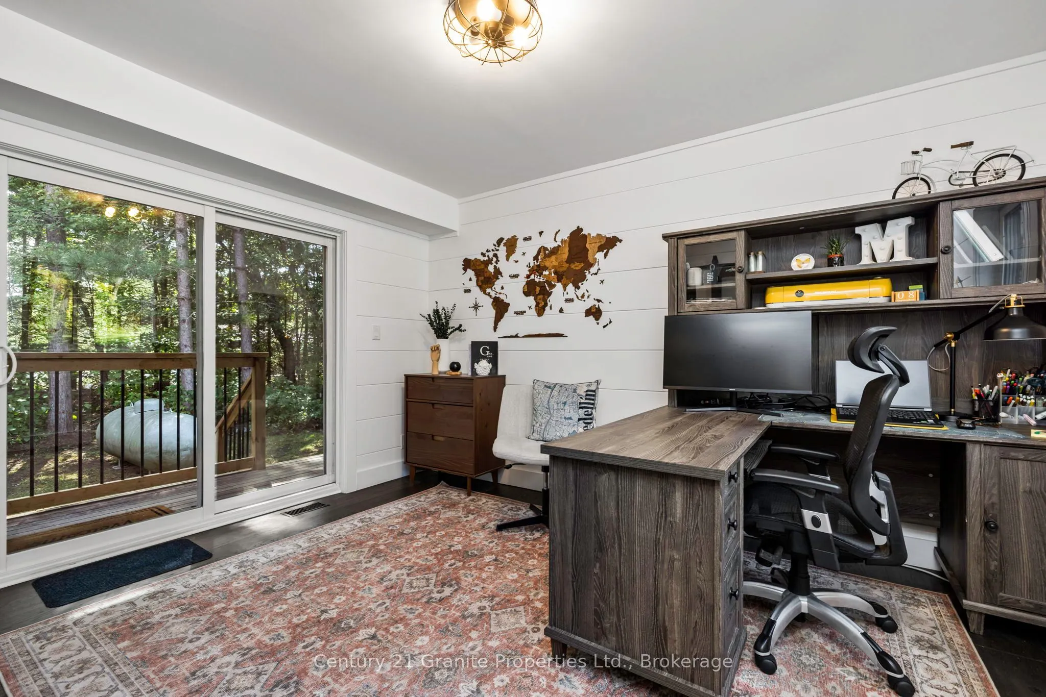 8 Bartlett Drive