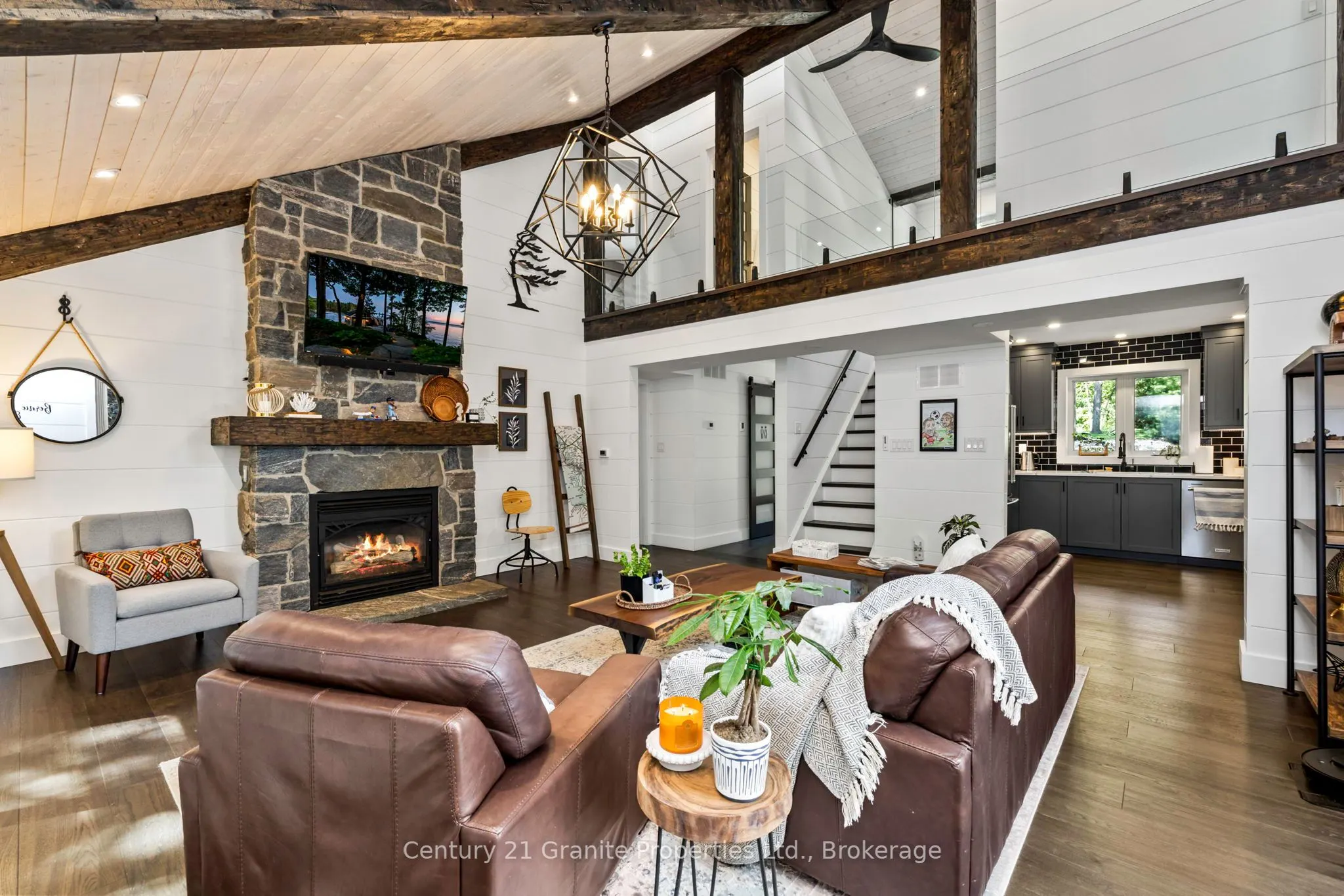 8 Bartlett Drive