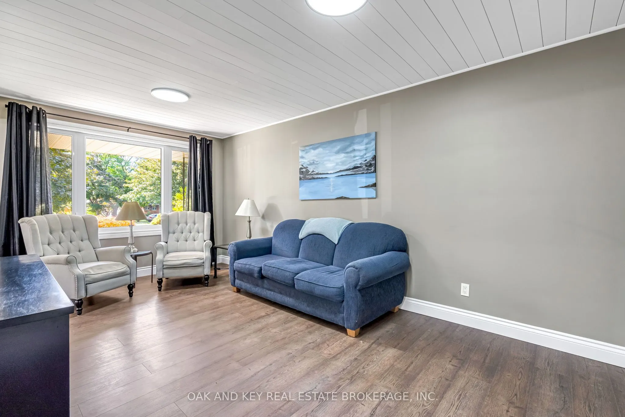 65 Southview Crescent