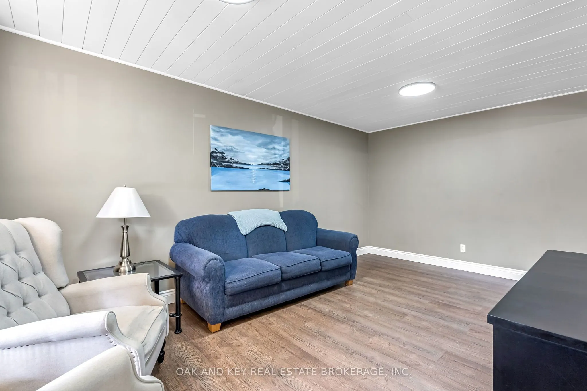65 Southview Crescent
