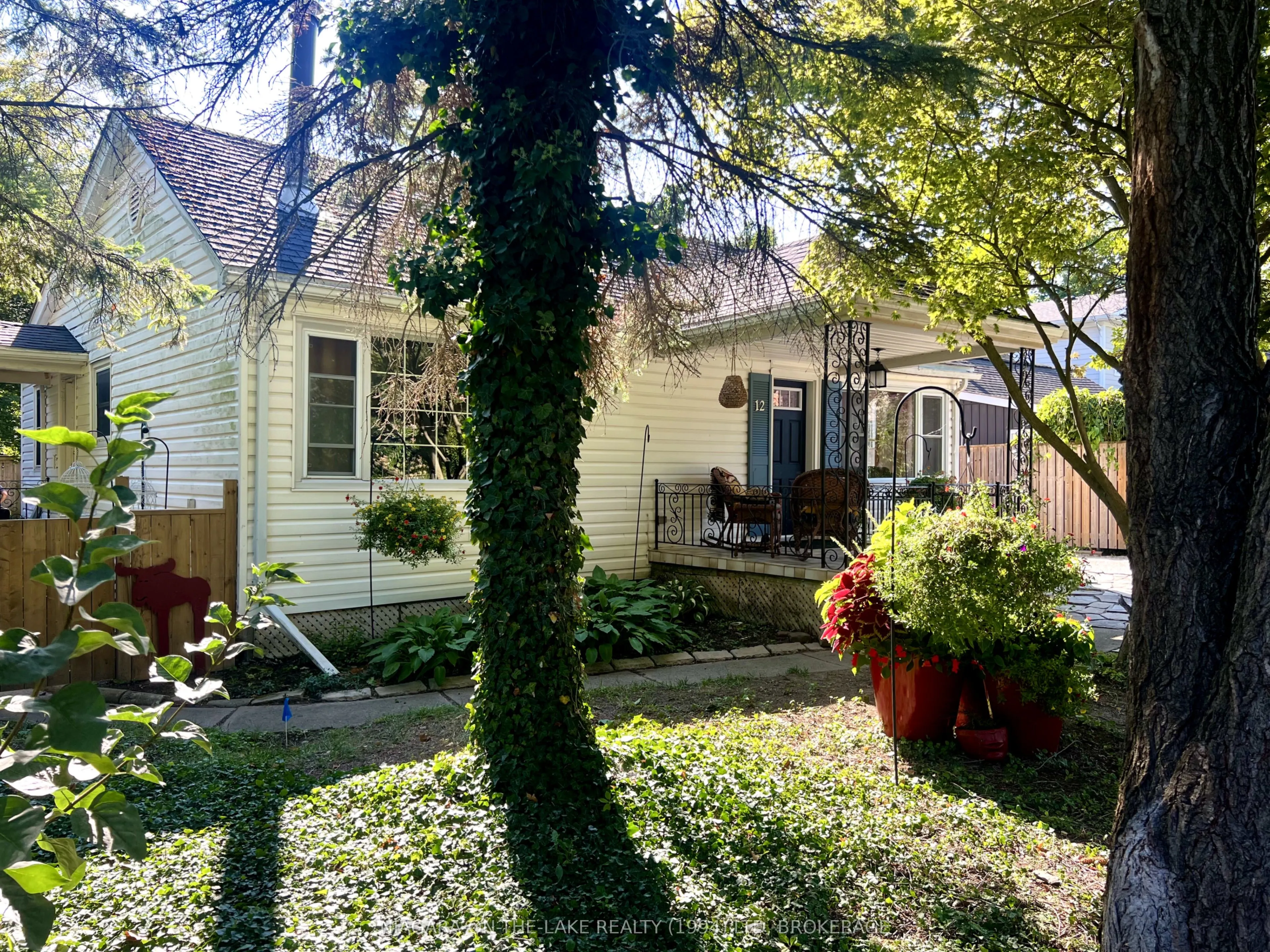 12 Vincent Avenue