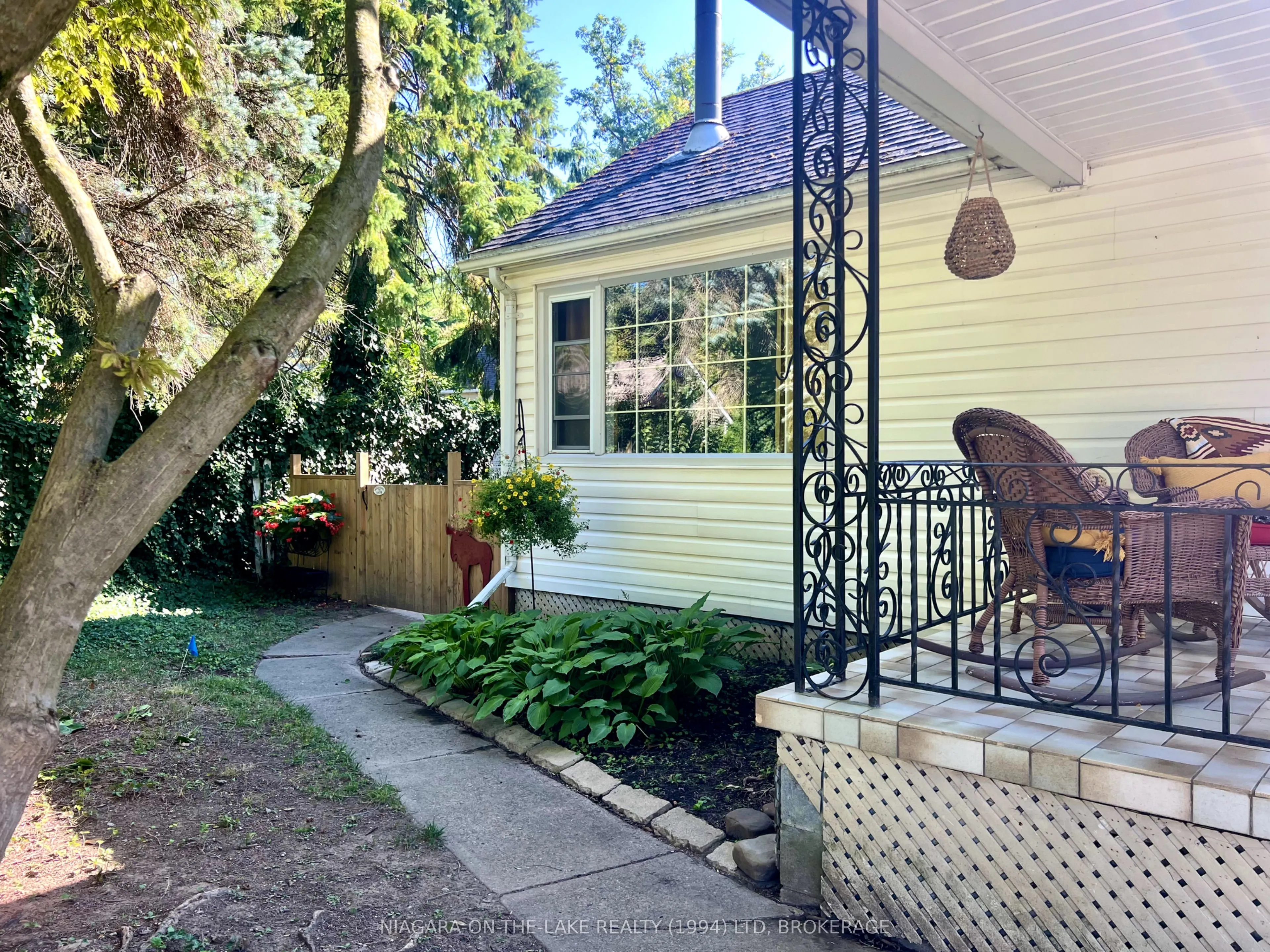 12 Vincent Avenue