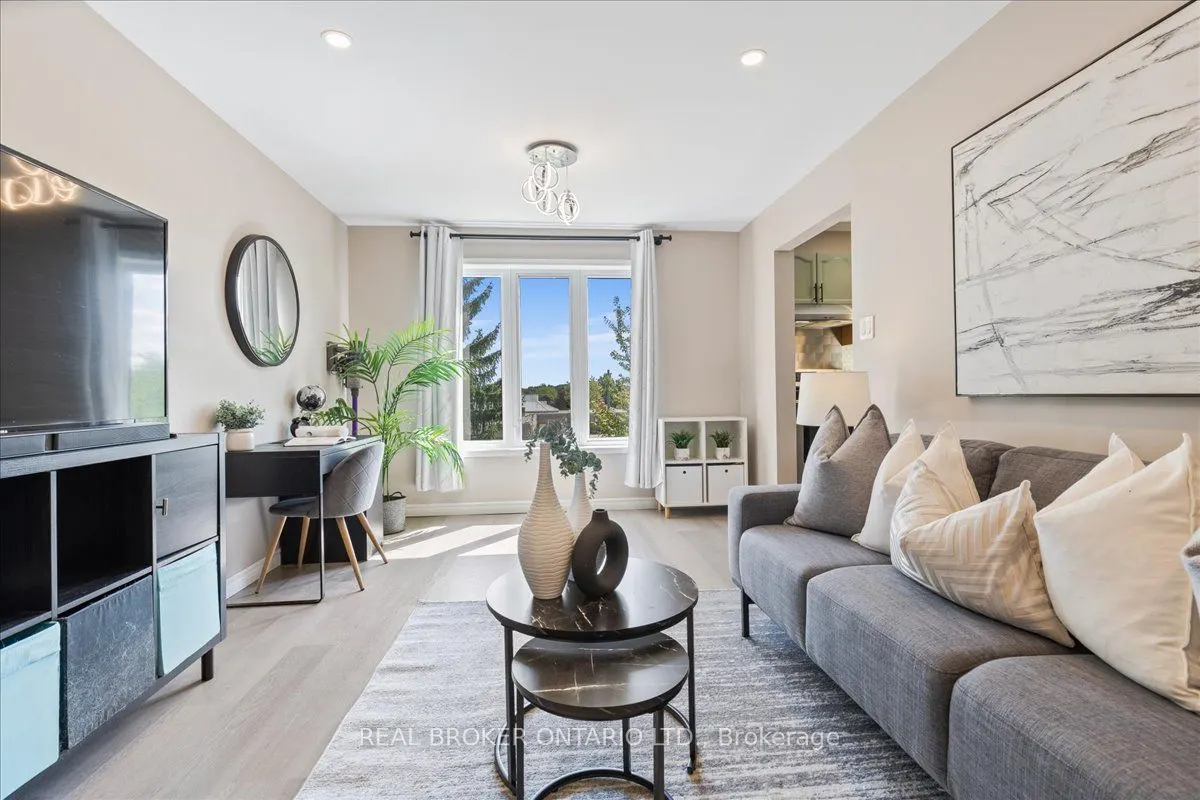 87 Dawn Crescent